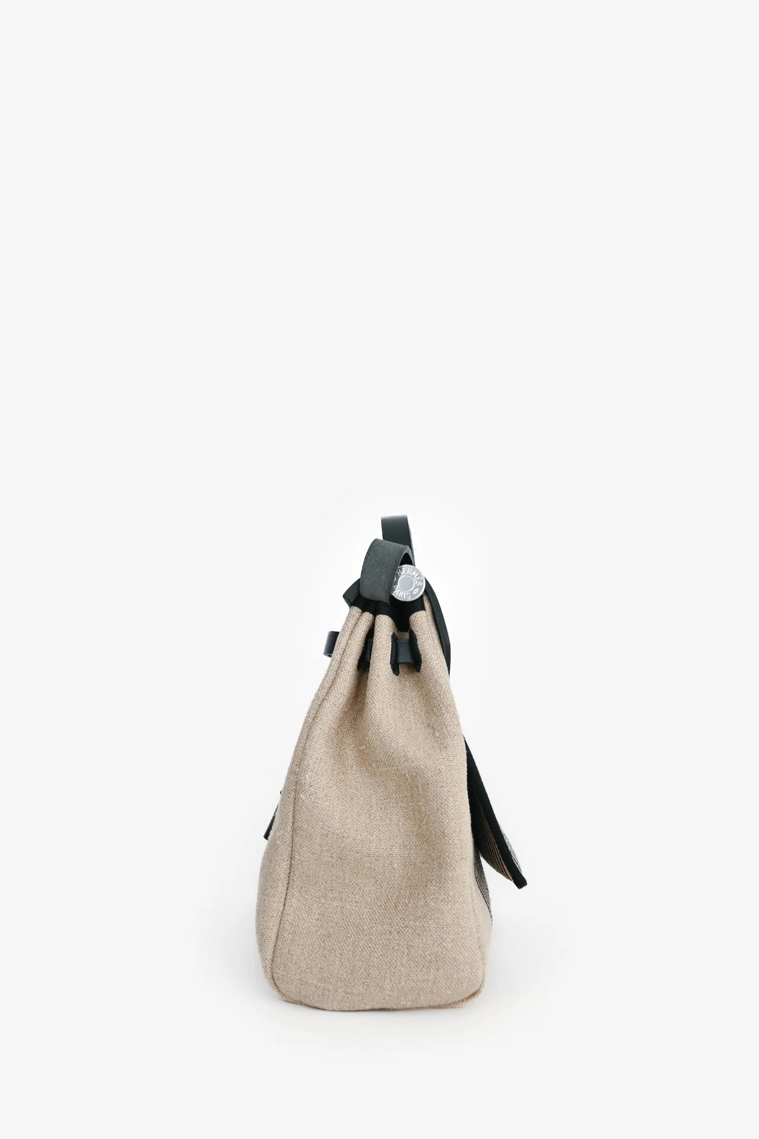 Hermès 2020 Cream/Black Toile H Vibration Herbag Zip 31 with Pouch - Image 4