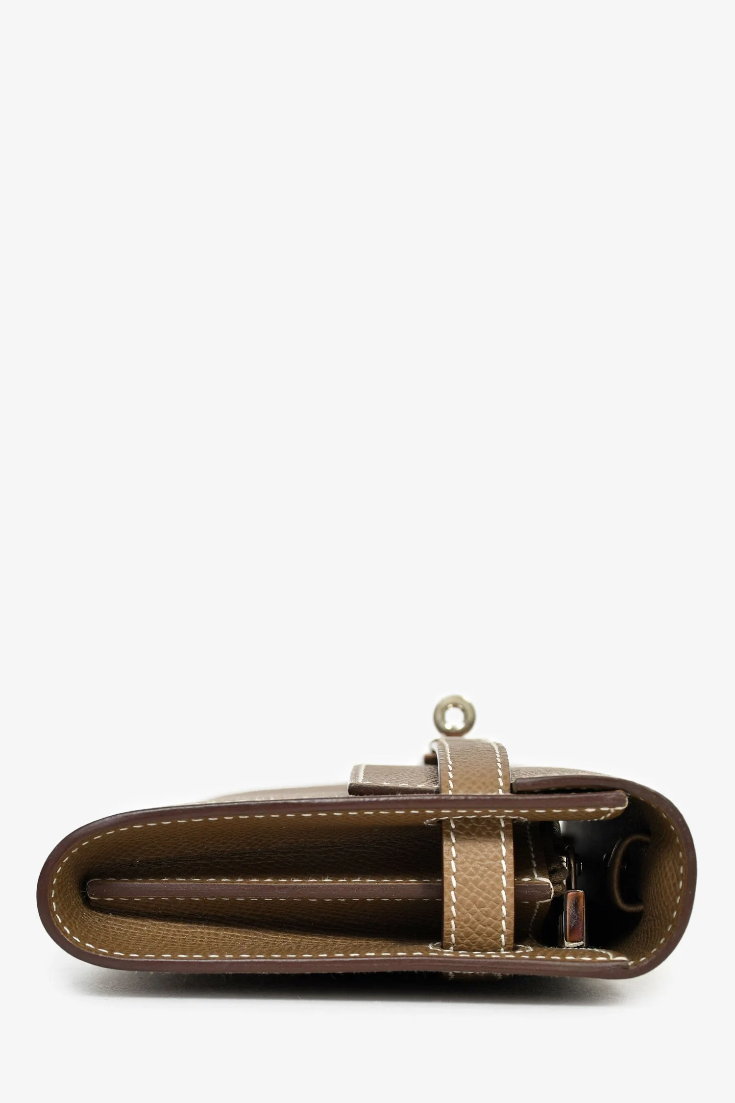 Hermès 2020 Etoupe Epsom Kelly 'To Go' Wallet With Strap - Image 4