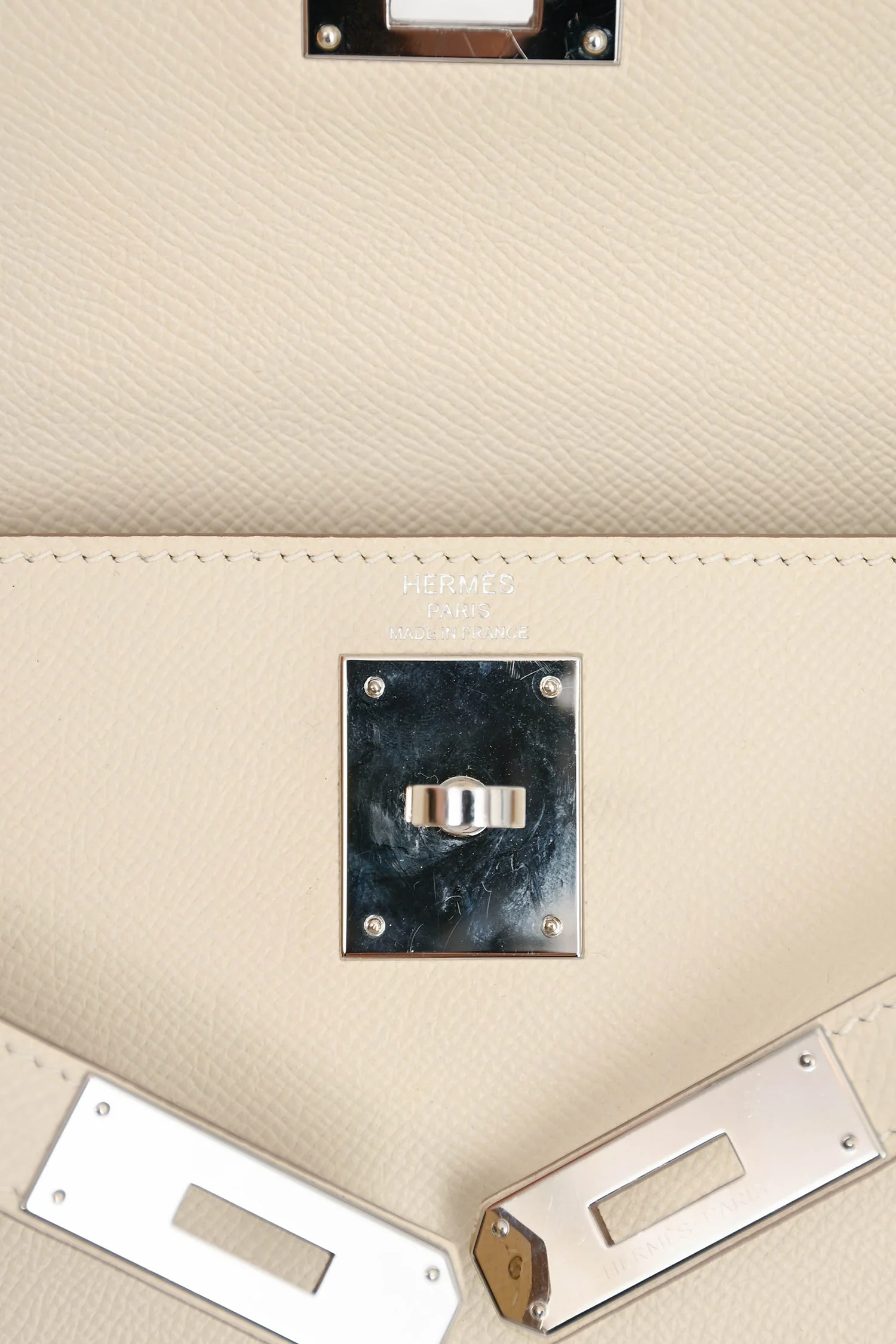 Hermès 2021 Chalk White Epsom Leather Kelly Sellier 28 - Image 7