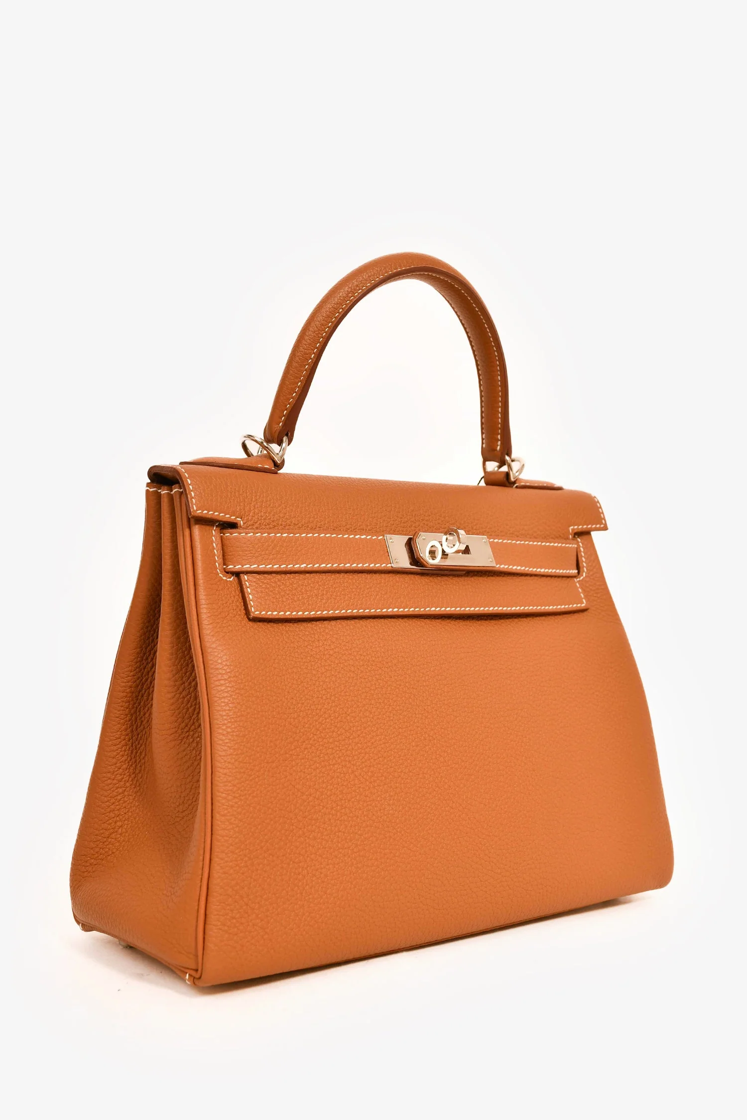 Hermès 2021 Gold Togo Leather Retourne Kelly 28 with Strap - Image 2