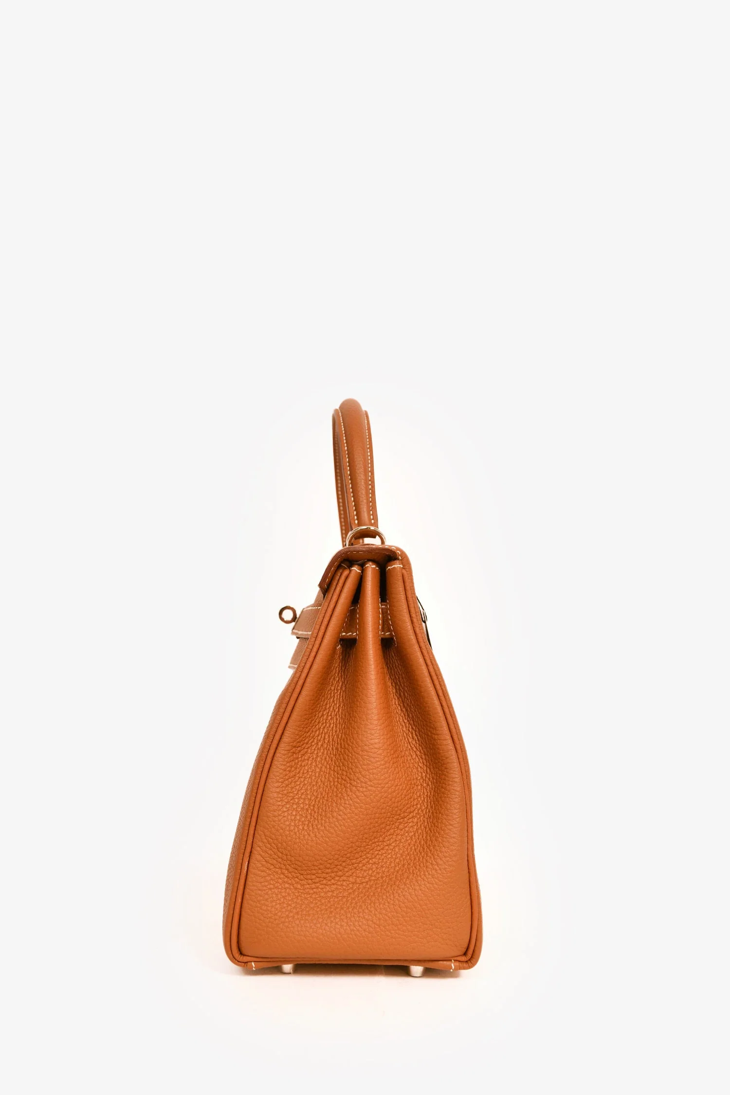 Hermès 2021 Gold Togo Leather Retourne Kelly 28 with Strap - Image 5