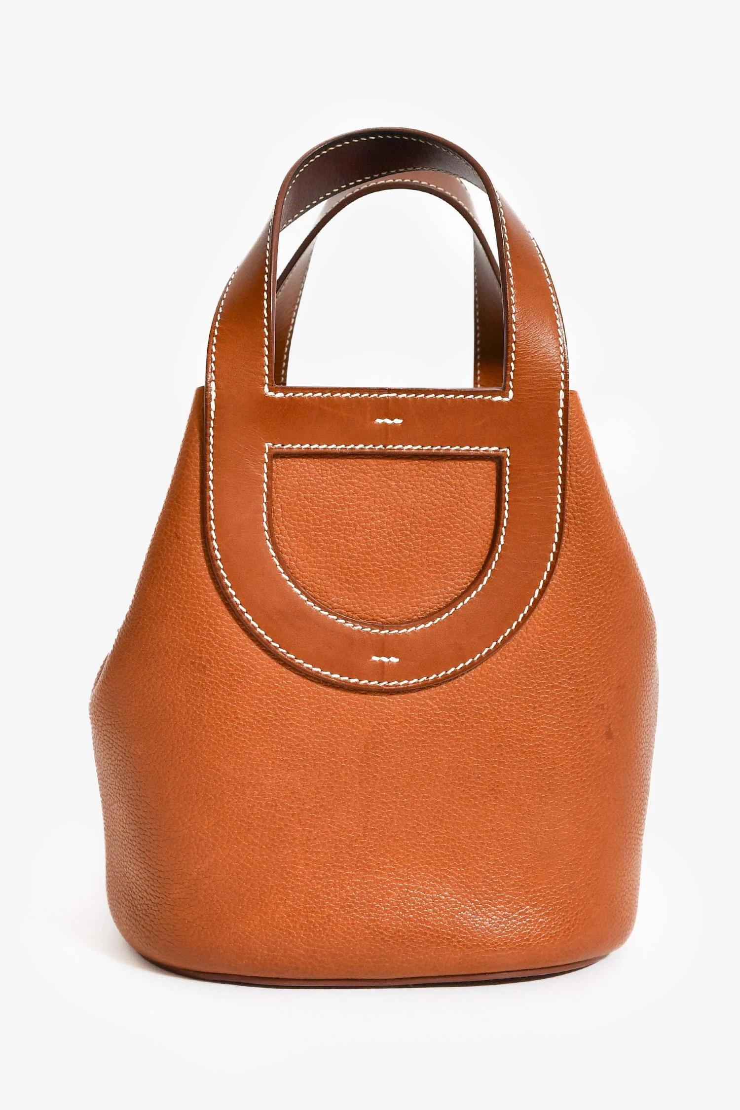 Hermes 2022 Gold Barenia Leather 'In-the-Loop' 18 Top Handle Bag - Image 2