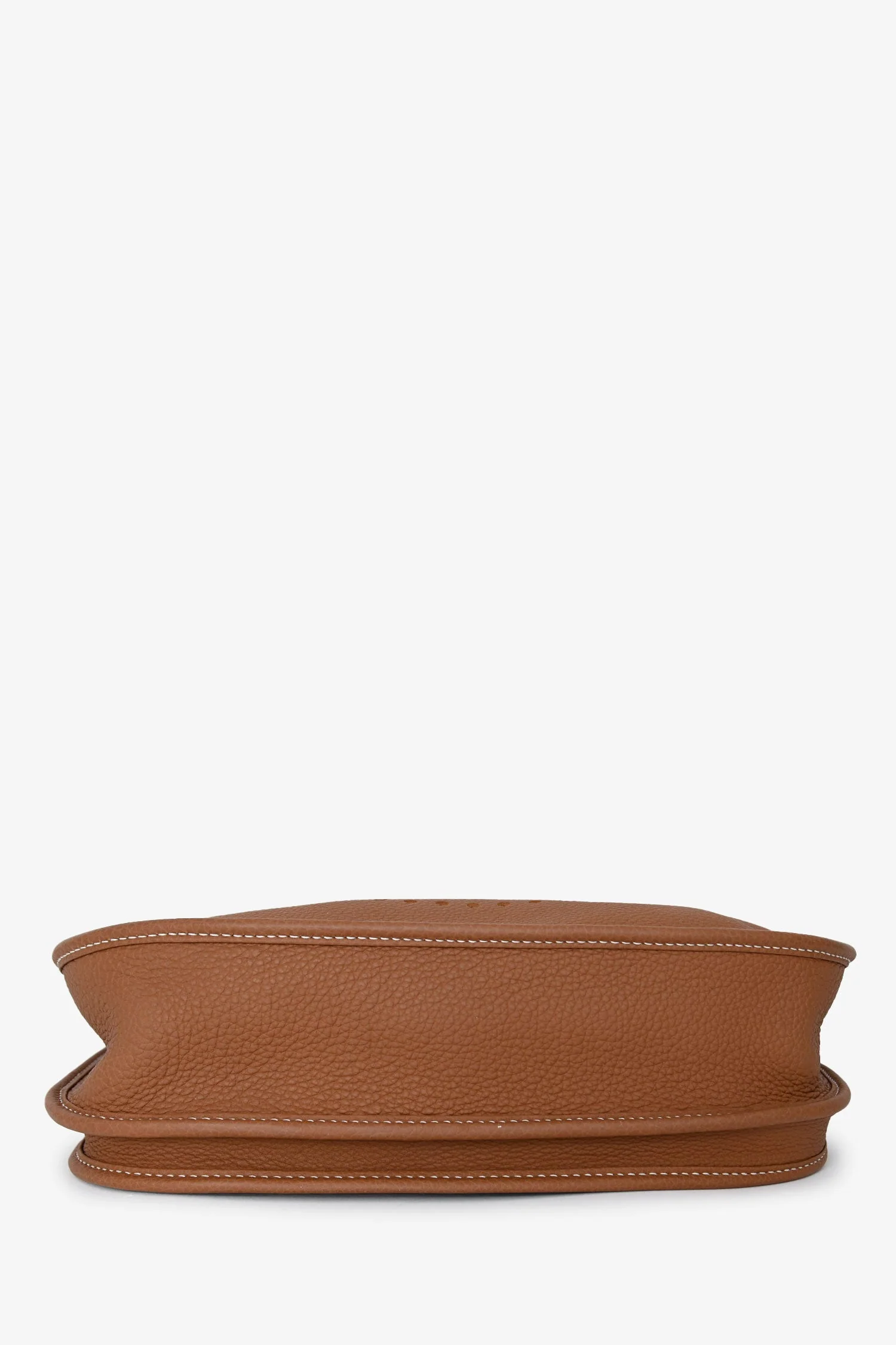 Hermès 2022 Gold Clemence Evelyne Pochette III 29 - Image 5