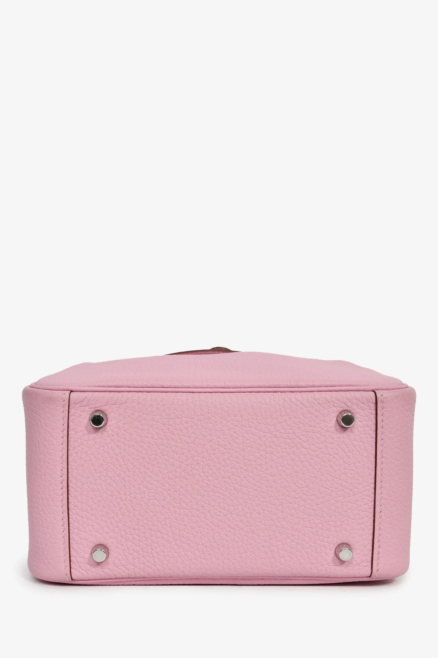 Hermès 2022 Mauve Sylvestre Clemence Leather Mini Lindy - Image 5