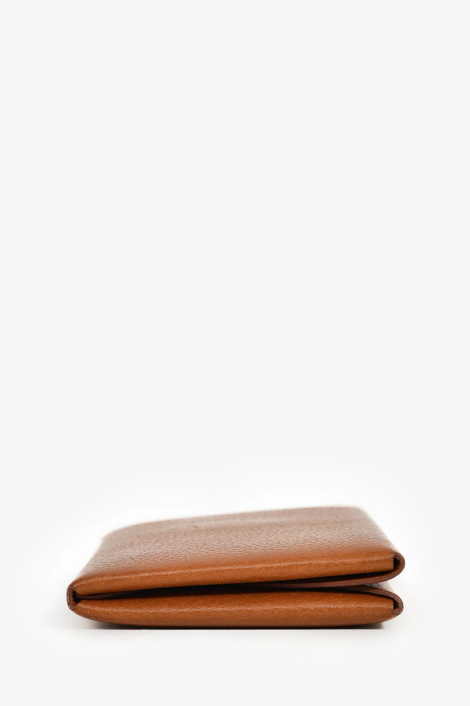 Hermès 2024 Brown Leather Calvi Duo Compact Card Holder - Image 5