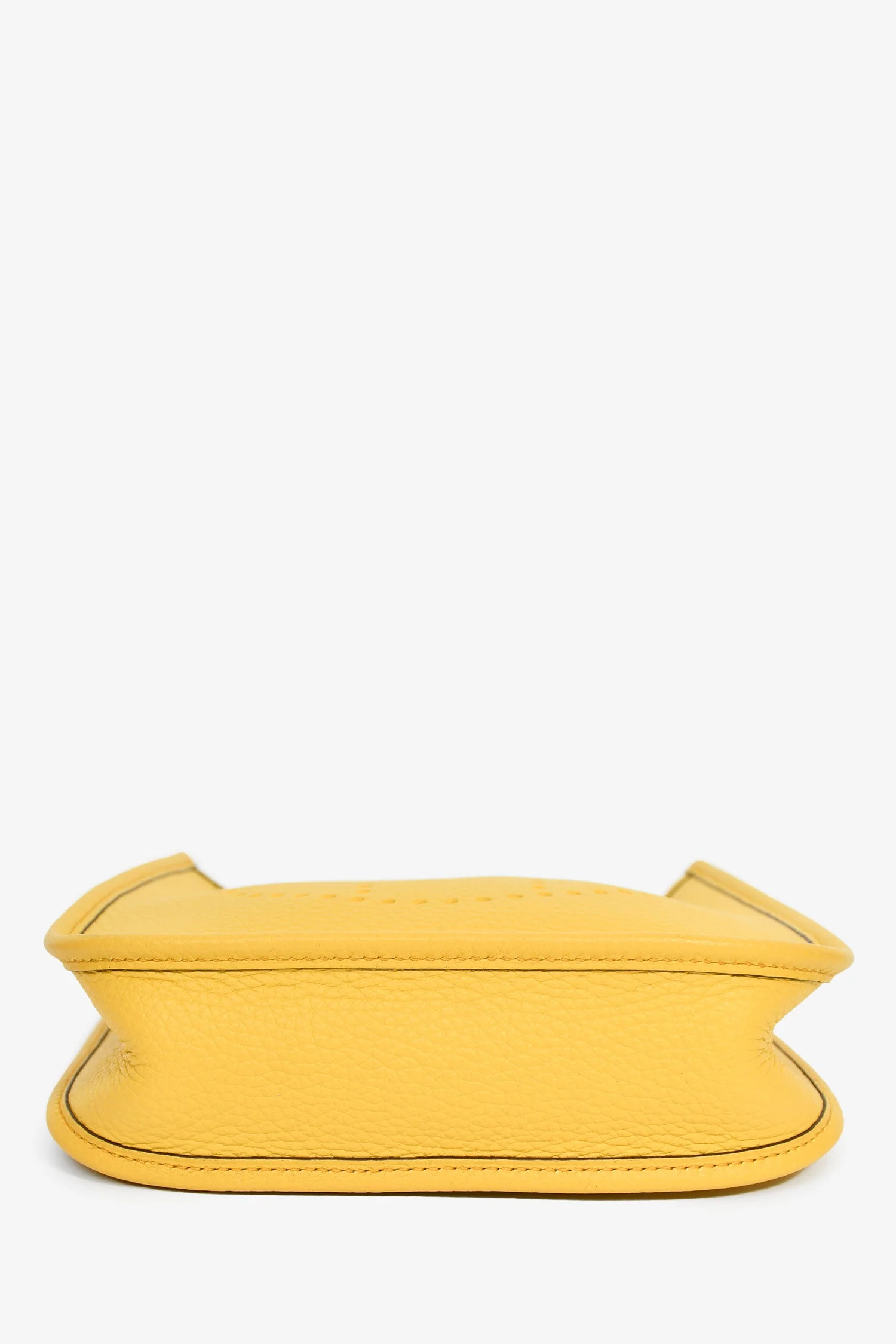 Hermès 2024 Yellow Clemence Leather TPM Evelyne Crossbody - Image 5