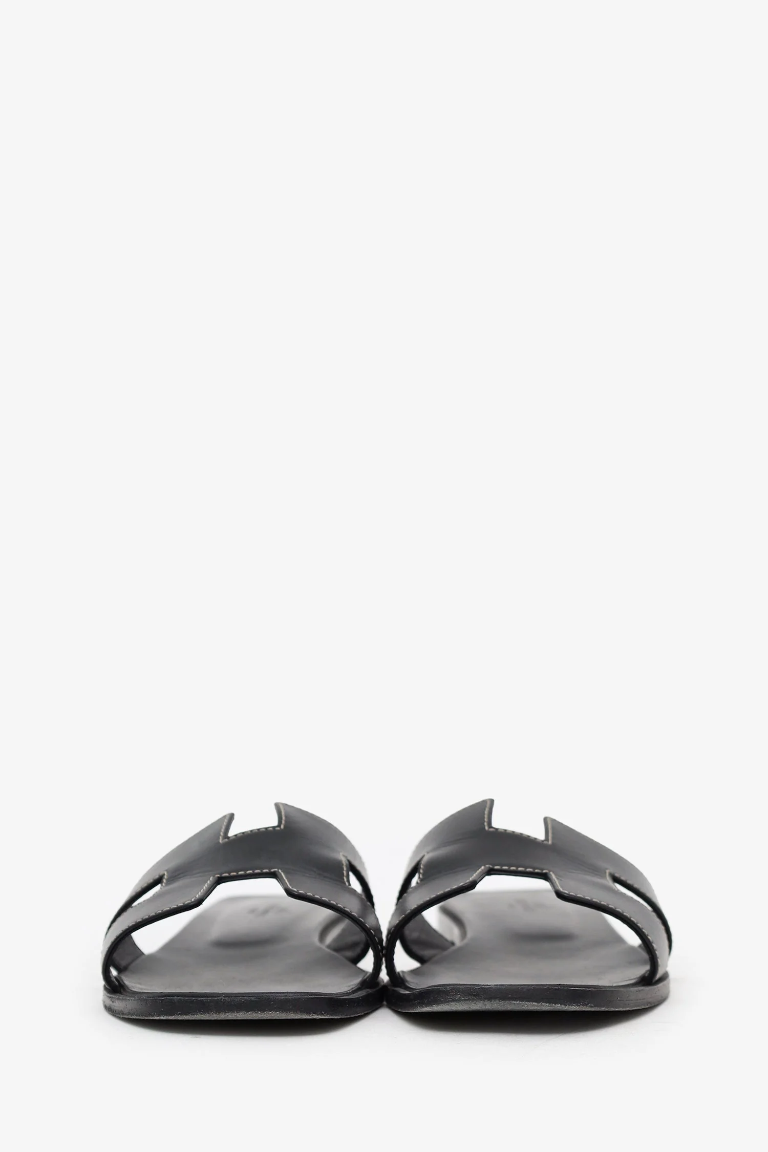 Hermès Black Box Calfskin Oran Sandals Size 39 - Image 3