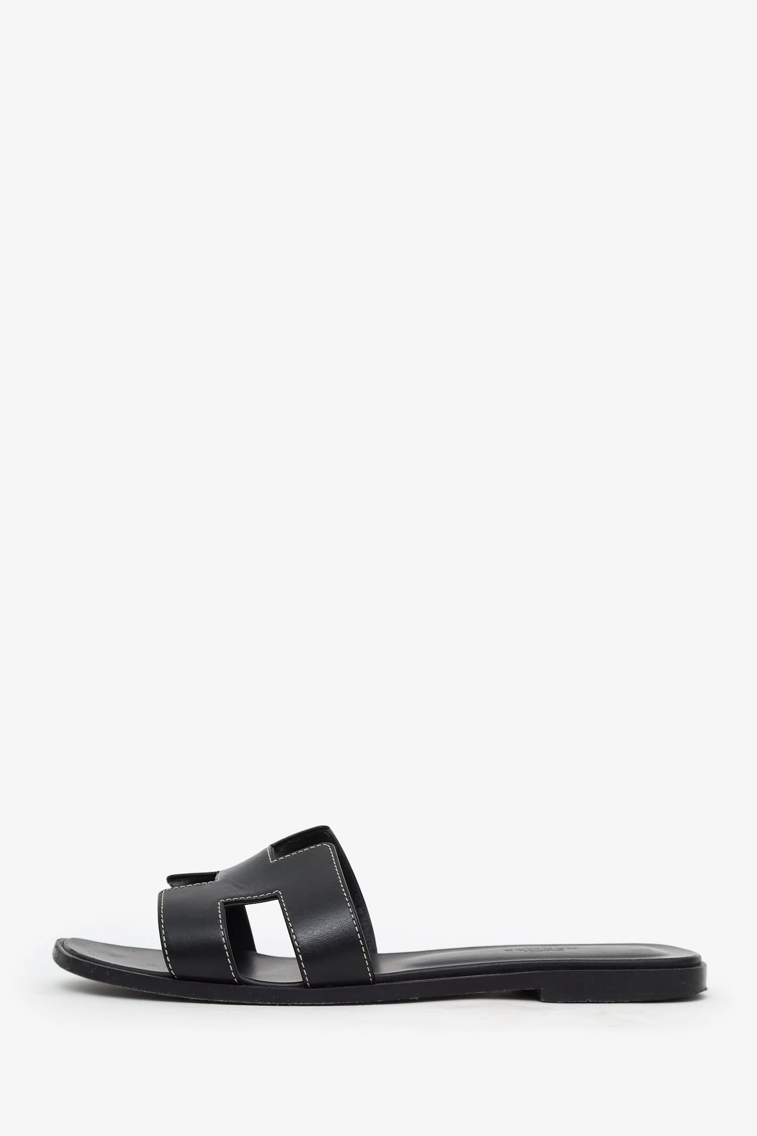 Hermès Black Box Calfskin Oran Sandals Size 39 - Image 5