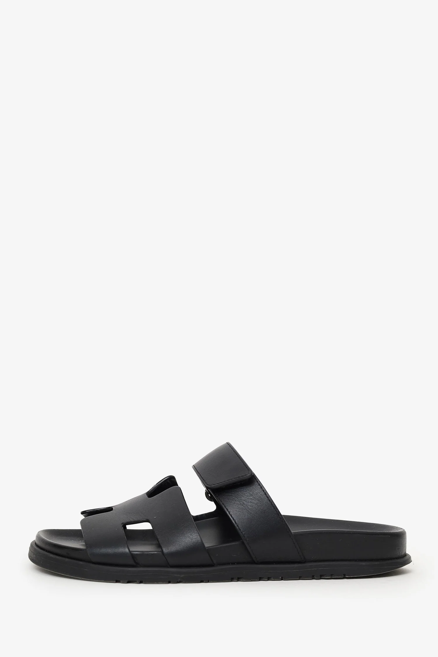 Hermès Black Leather Chypre Sandals Size 38 - Image 5