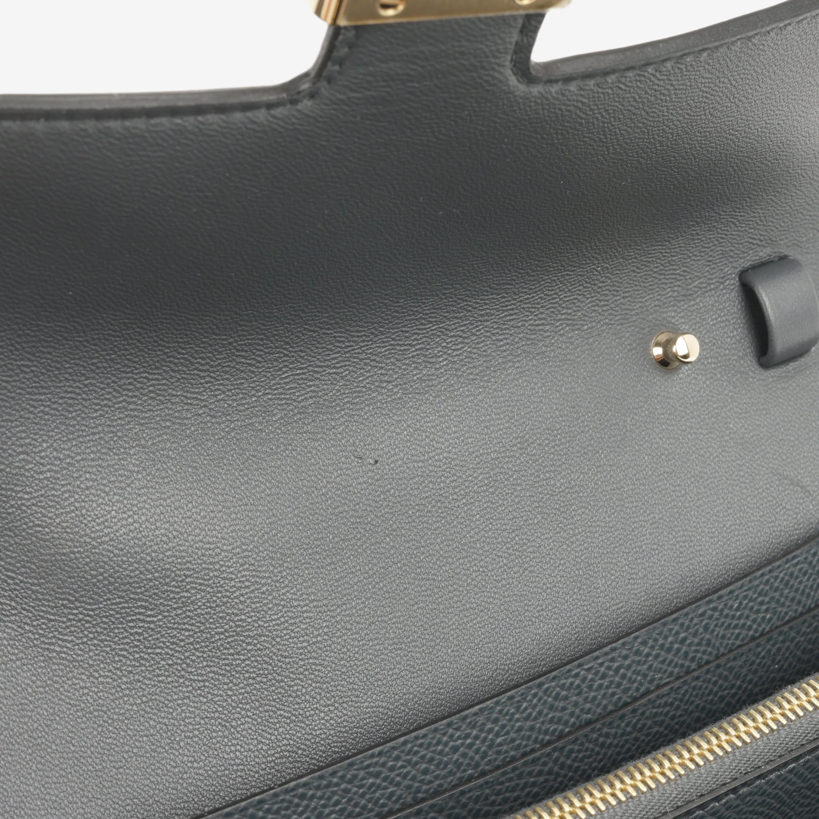 Hermès Constance To Go Cavale - Gris Misty Epsom | Permabrass Hardware - Image 6