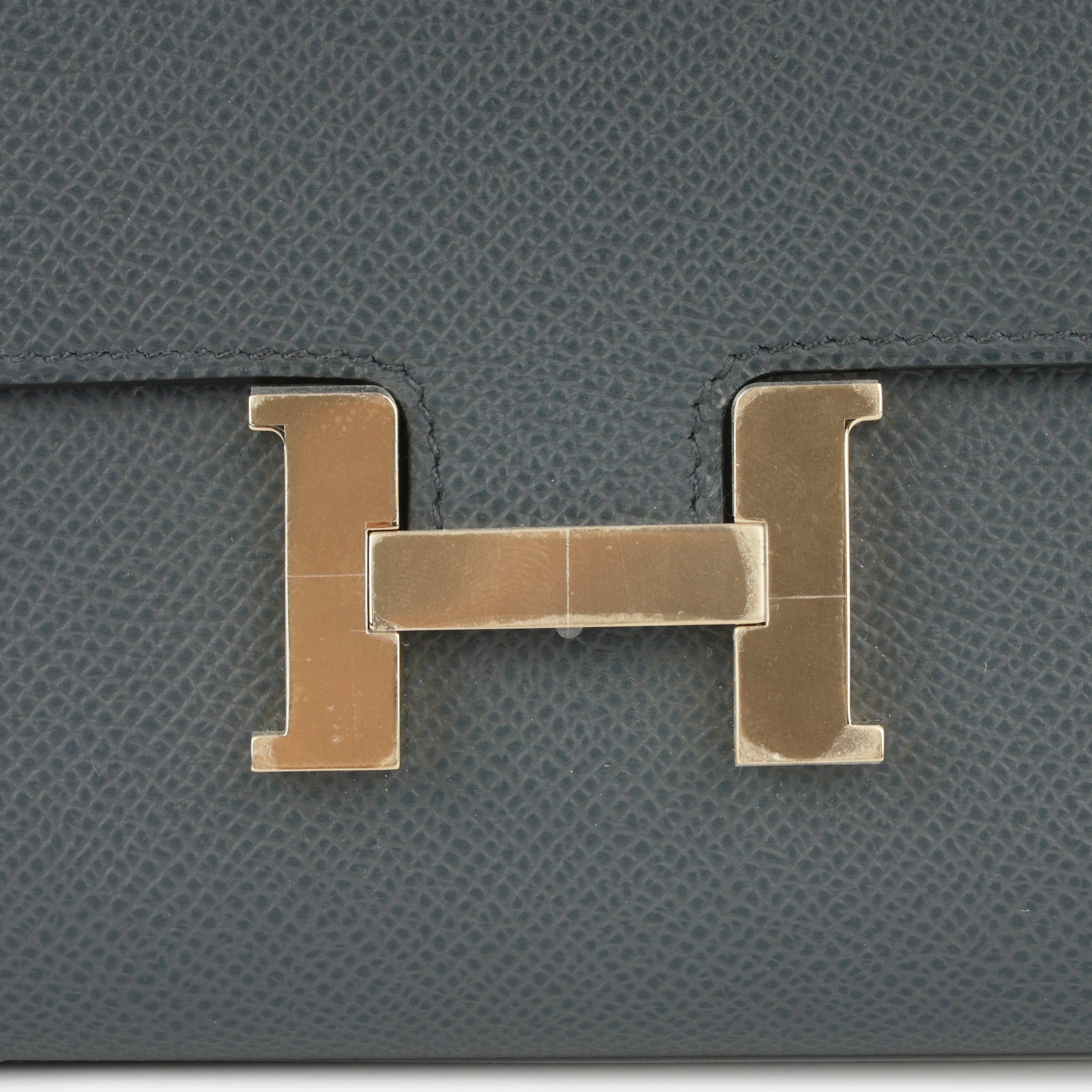 Hermès Constance To Go Cavale - Gris Misty Epsom | Permabrass Hardware - Image 8