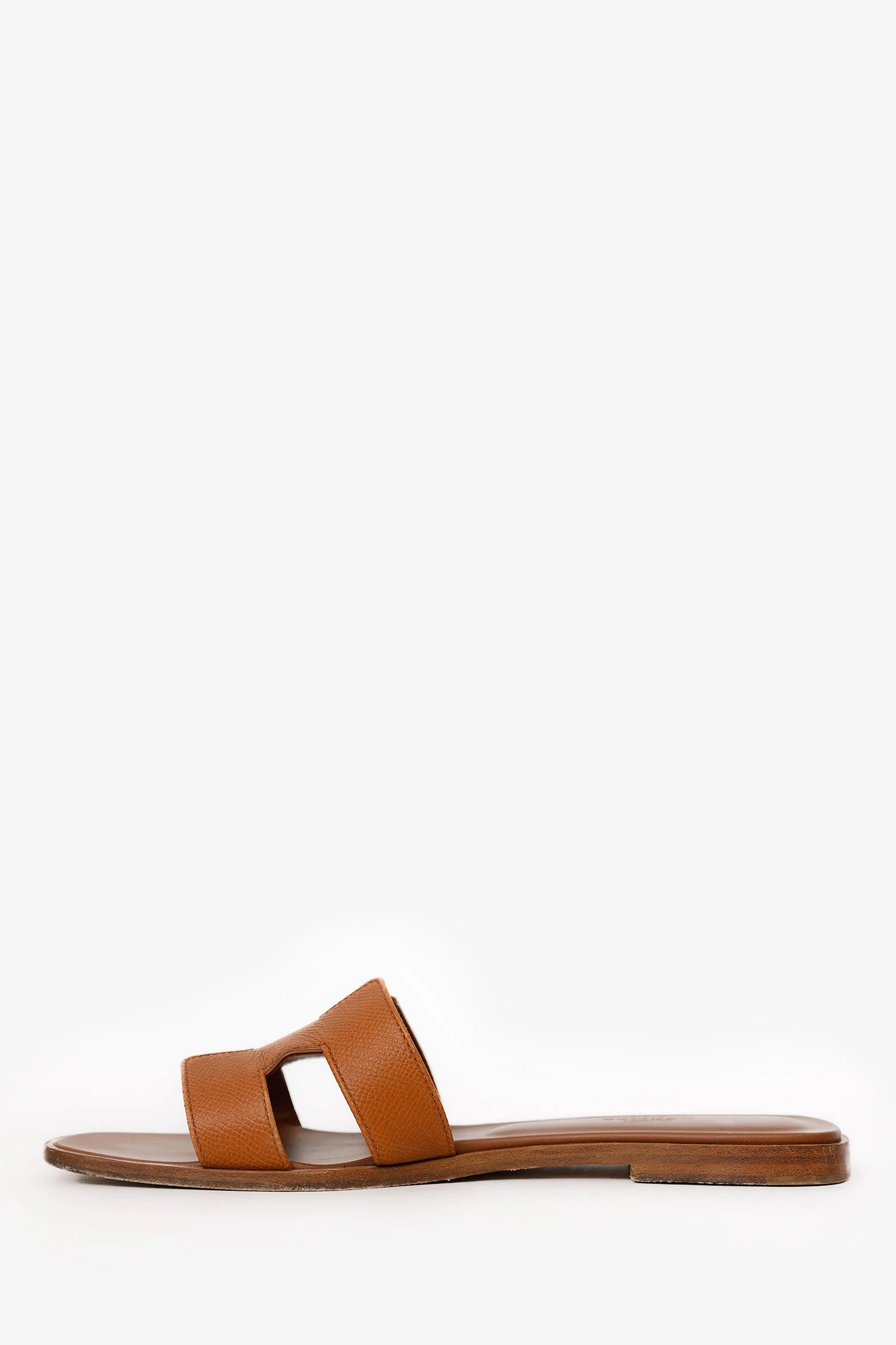 Hermès Gold Epsom Leather 'Oran' Sandals Size 39 - Image 4