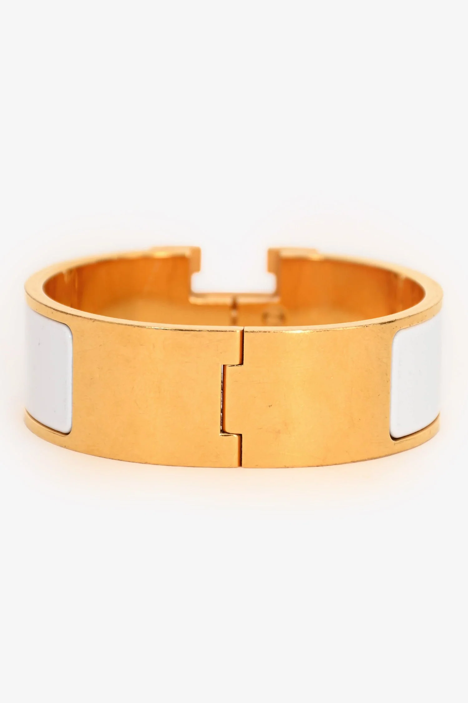 Hermès Gold Toned White Enamel Clic Clac Bracelet (As Is) - Image 3