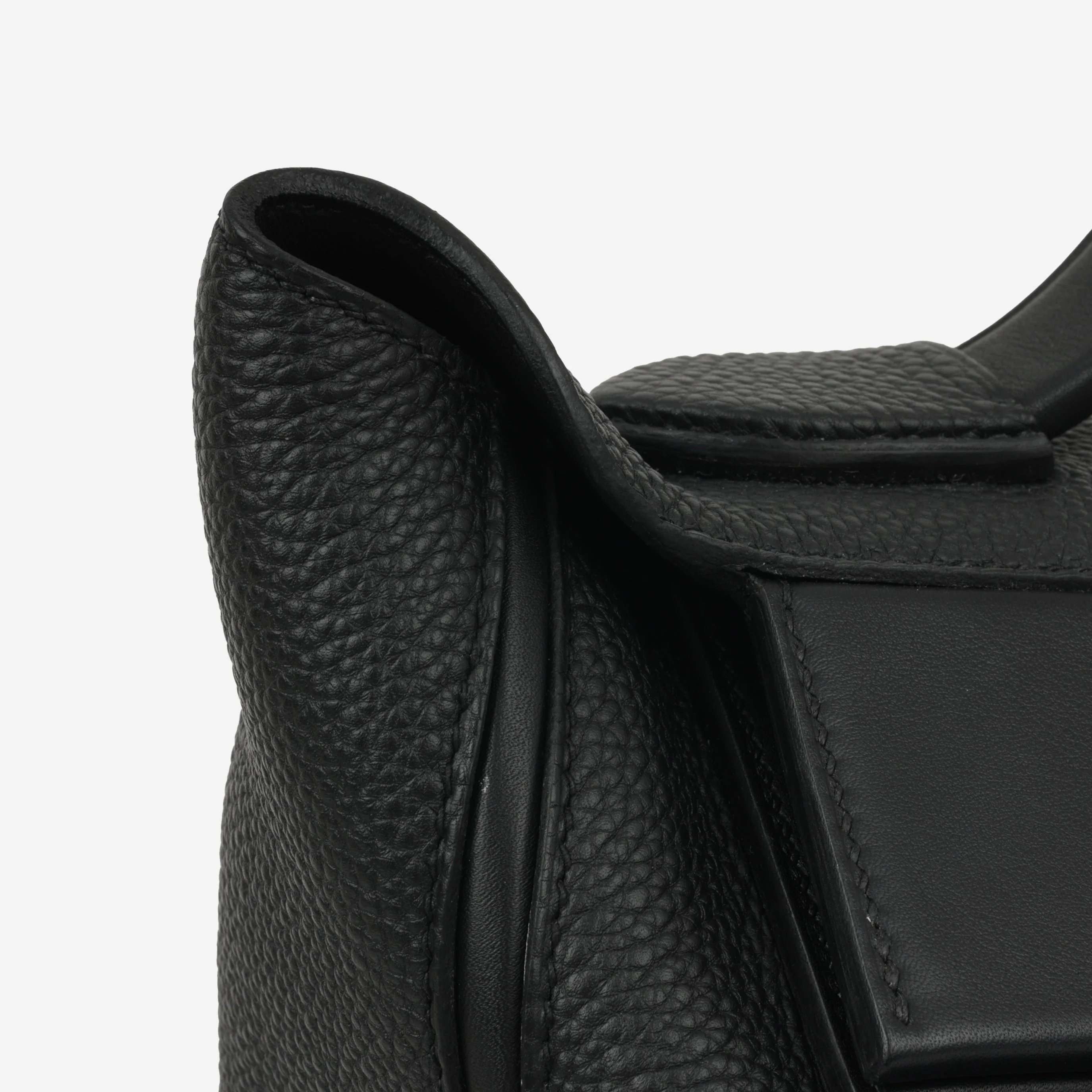 Hermés 24/24 35 - Noir Togo / Swift Leather | Gold Hardware - Image 4