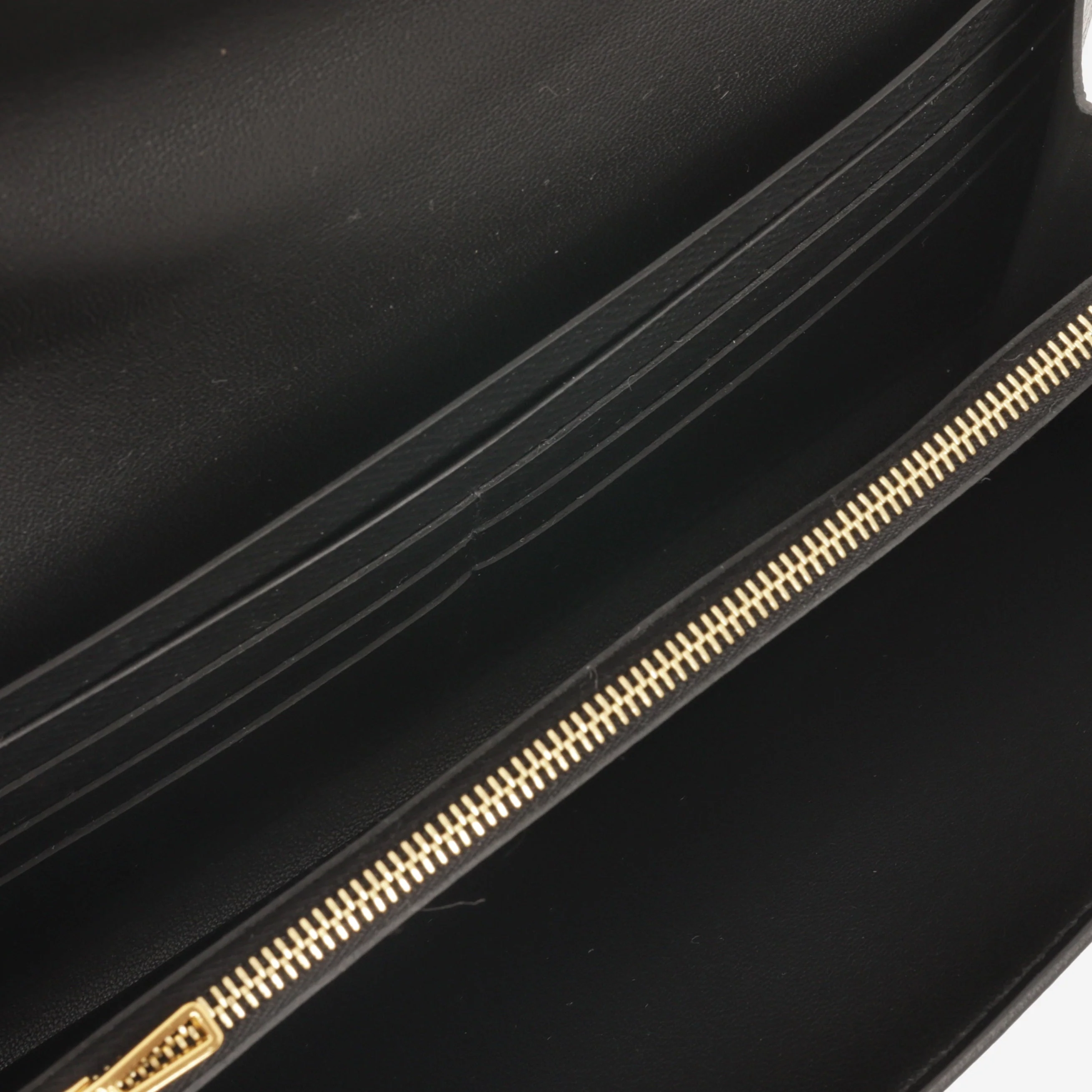 Hermès Constance To Go - Black Epsom | Gold Hardware - Image 6