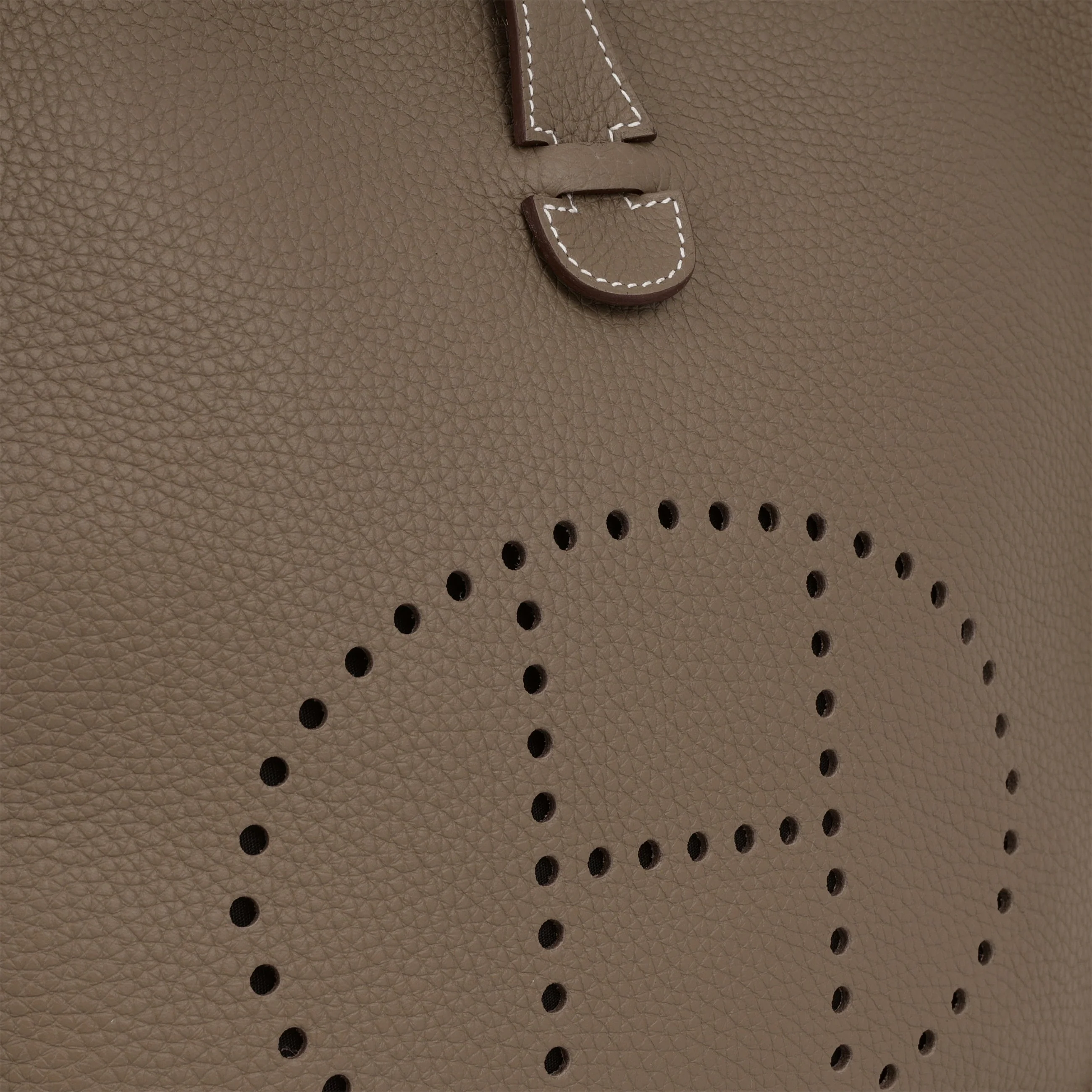 Hermès Evelyne 29 - Etoupe Clemence | Gold Hardware - Image 8