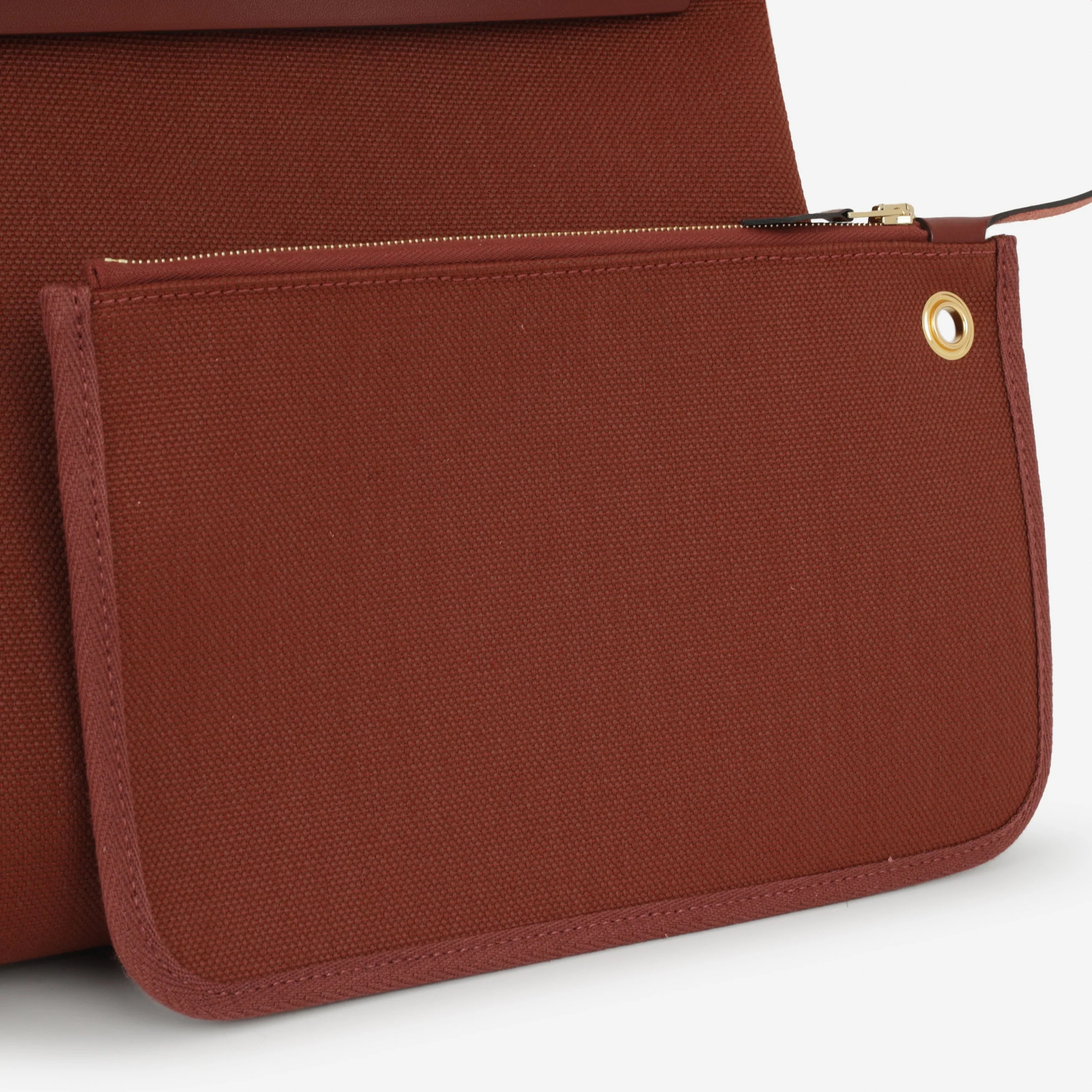 Hermès Herbag 31 - Rouge H Canvas / Hunter | Gold Hardware - Image 5