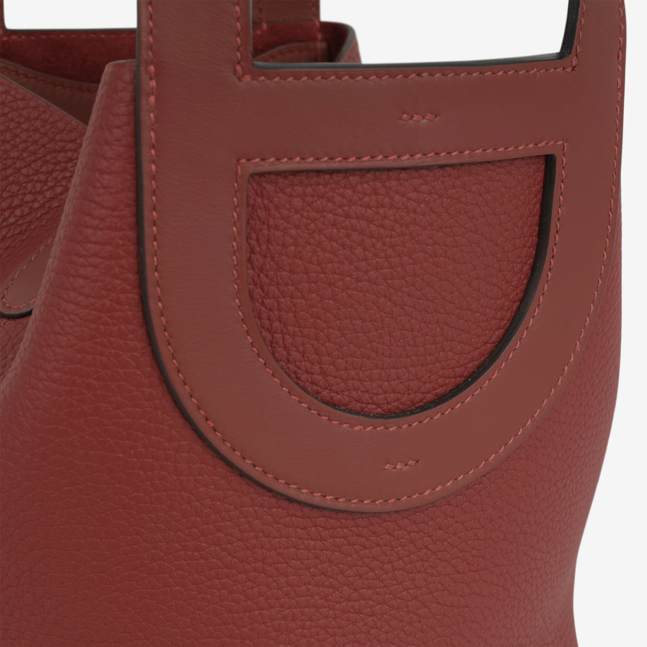 Hermès In-The-Loop 18 Bag - Rouge H Clemence / Swift | Gold Hardware - Image 6