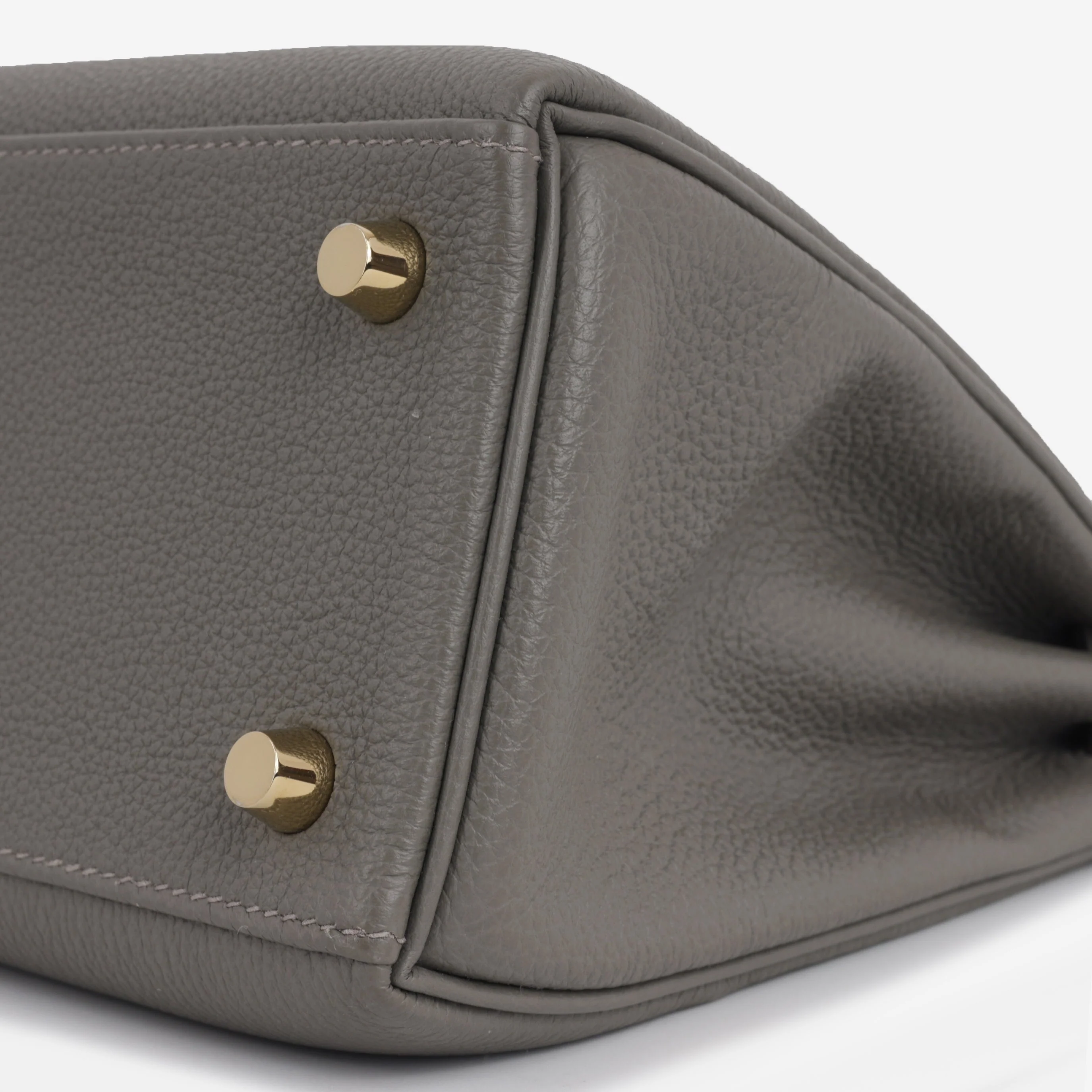 Hermès Kelly 25 - Gris Meyer Togo | Gold Hardware - Image 10
