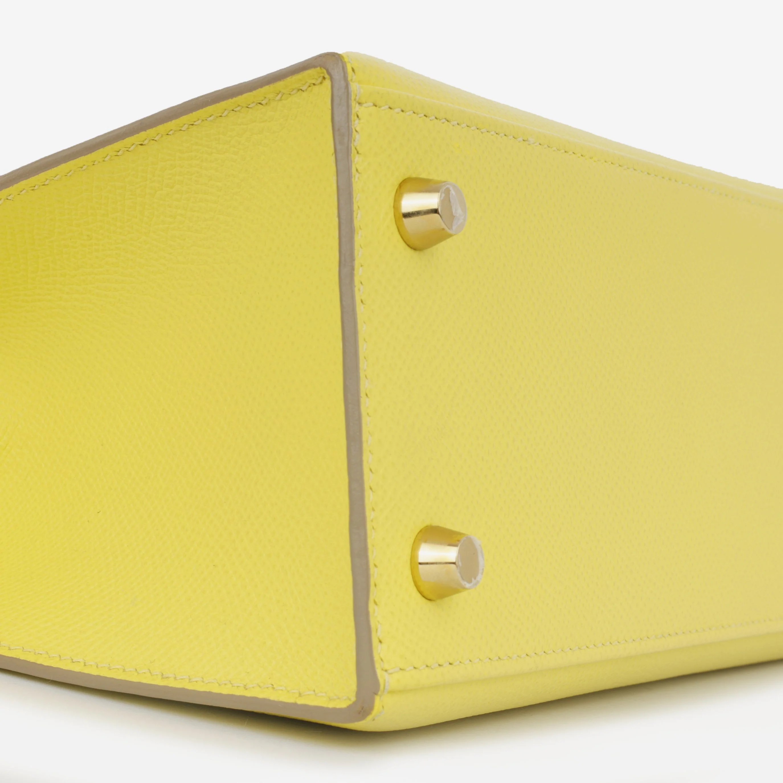 Hermès Kelly 25 - Lime Epsom | Gold Hardware - Image 3