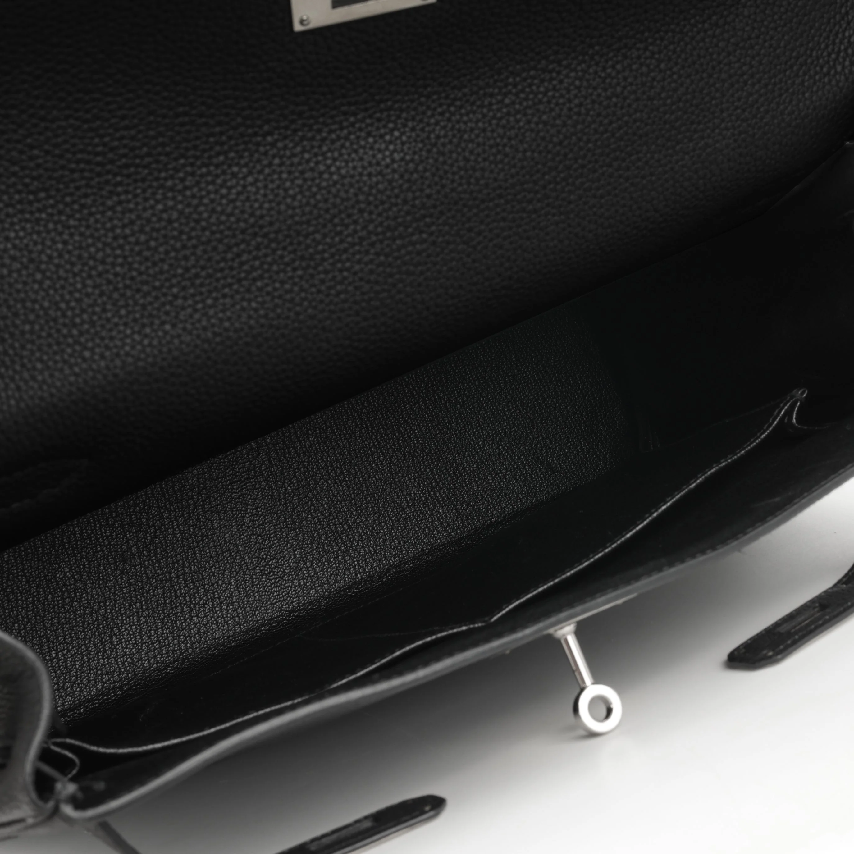 Hermès Kelly 32 - Black Togo | Palladium Hardware - Image 11