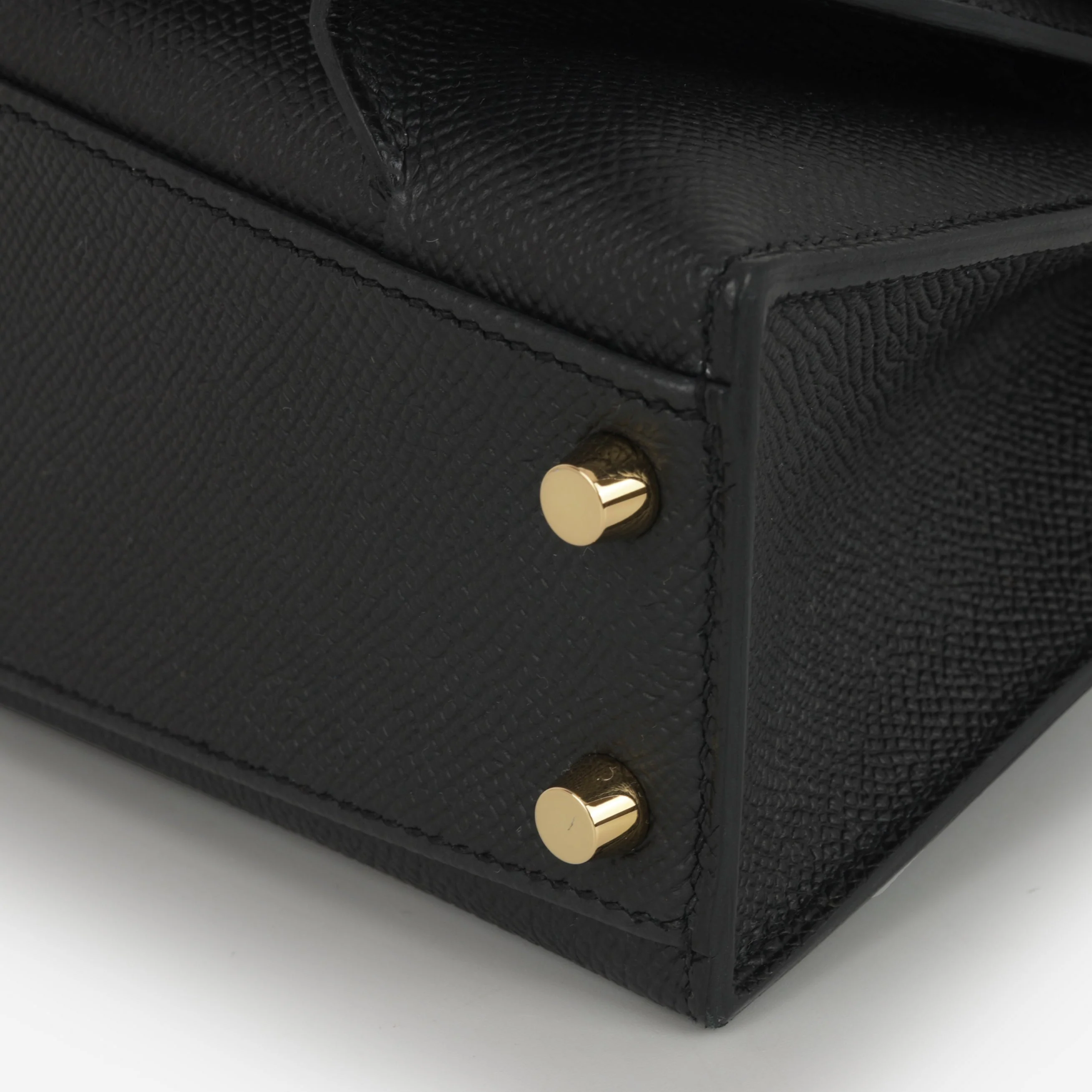 Hermès Kelly Desordre - Black Epsom | Gold Hardware - Image 7
