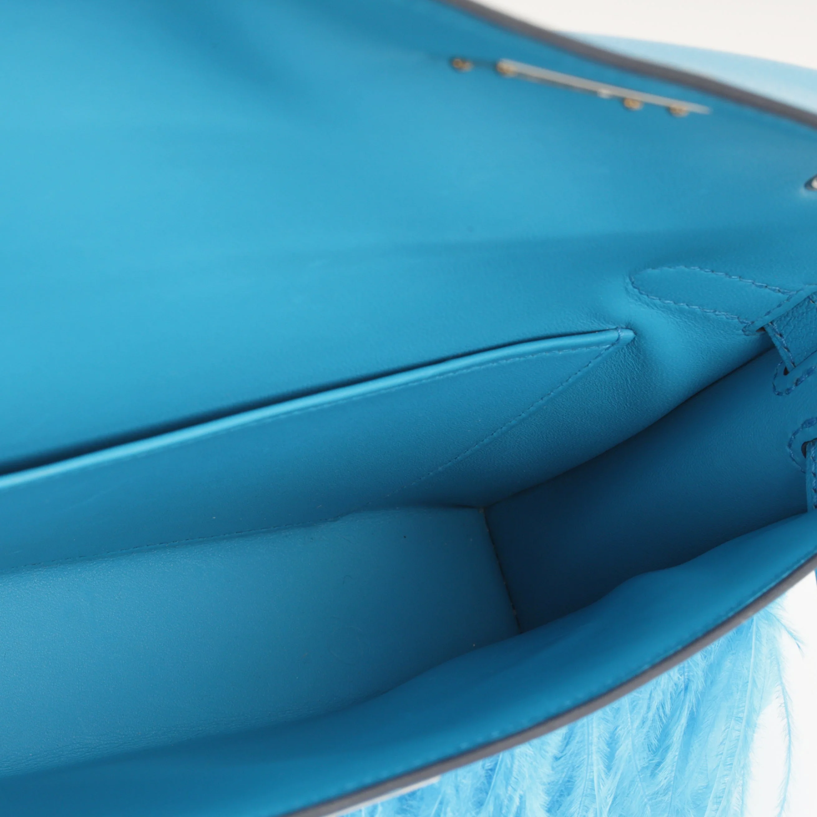 Hermès Kelly Elan Foile - Bleu Frida Chevre Chamkila / Plumes D'Autruche | Palladium Hardware - Image 7