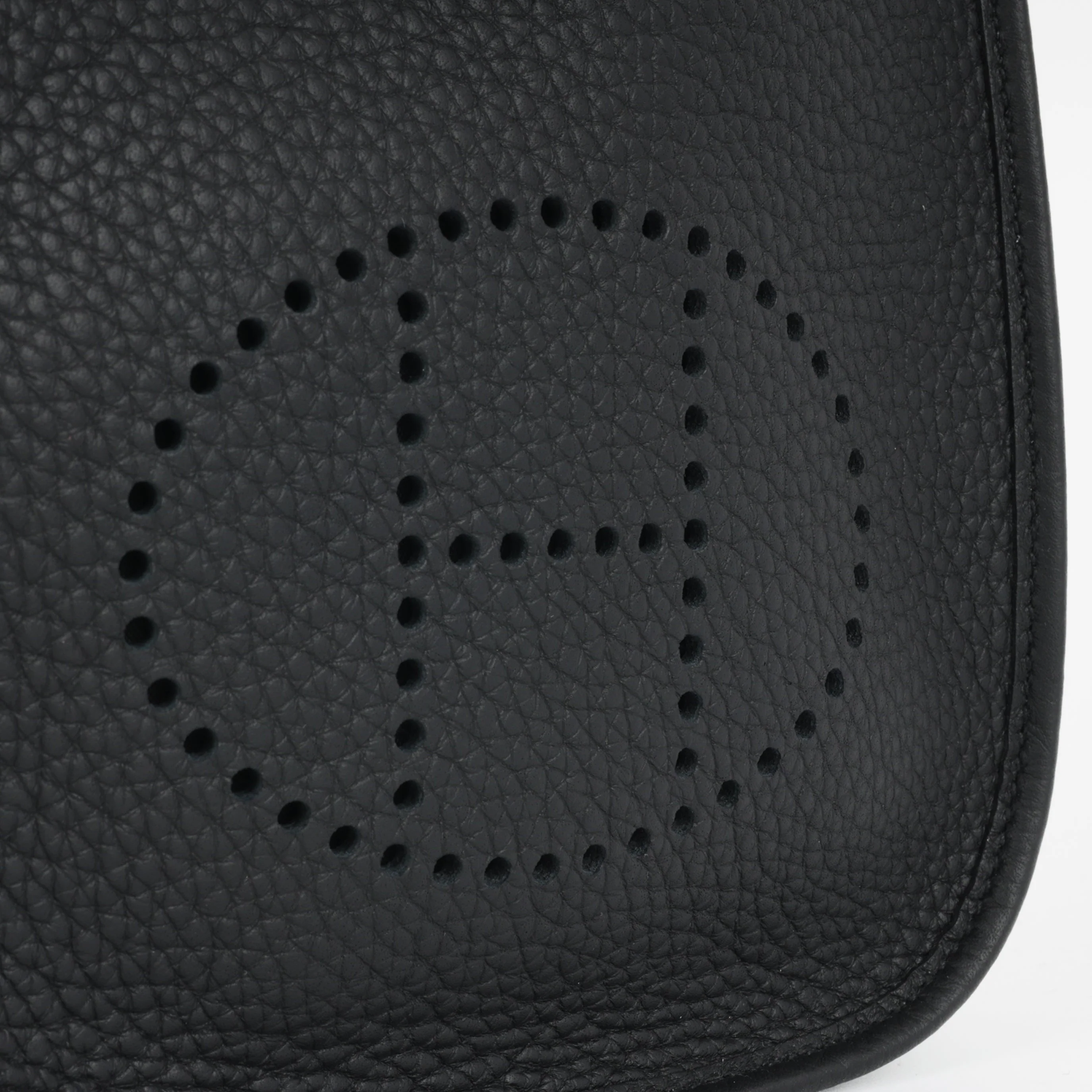 Hermès Mini Evelyne 16 - Black Clemence | Palladium Hardware - Image 7