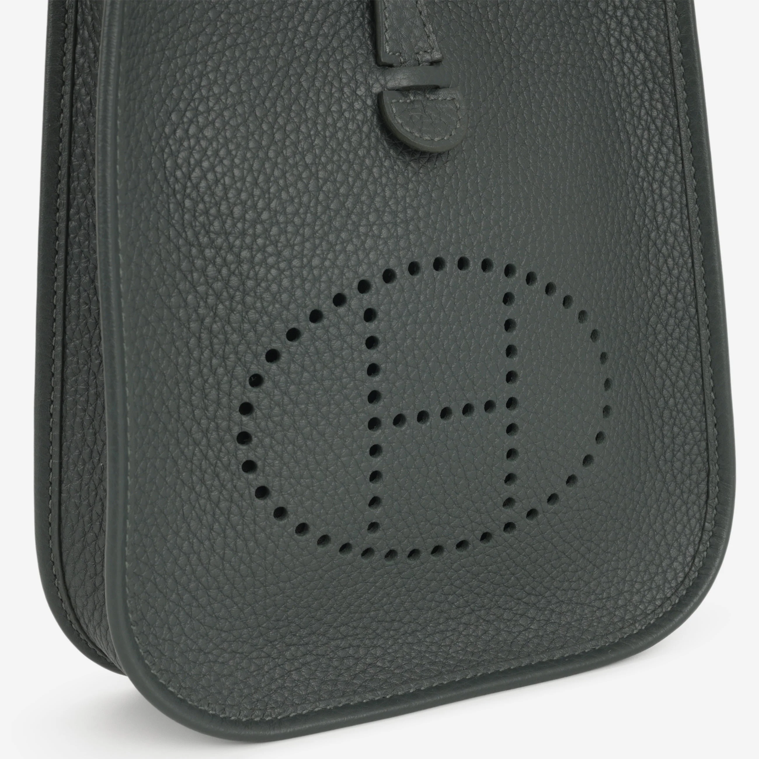 Hermès Mini Evelyne - Vert Mangrove | Palladium Hardware - Image 6