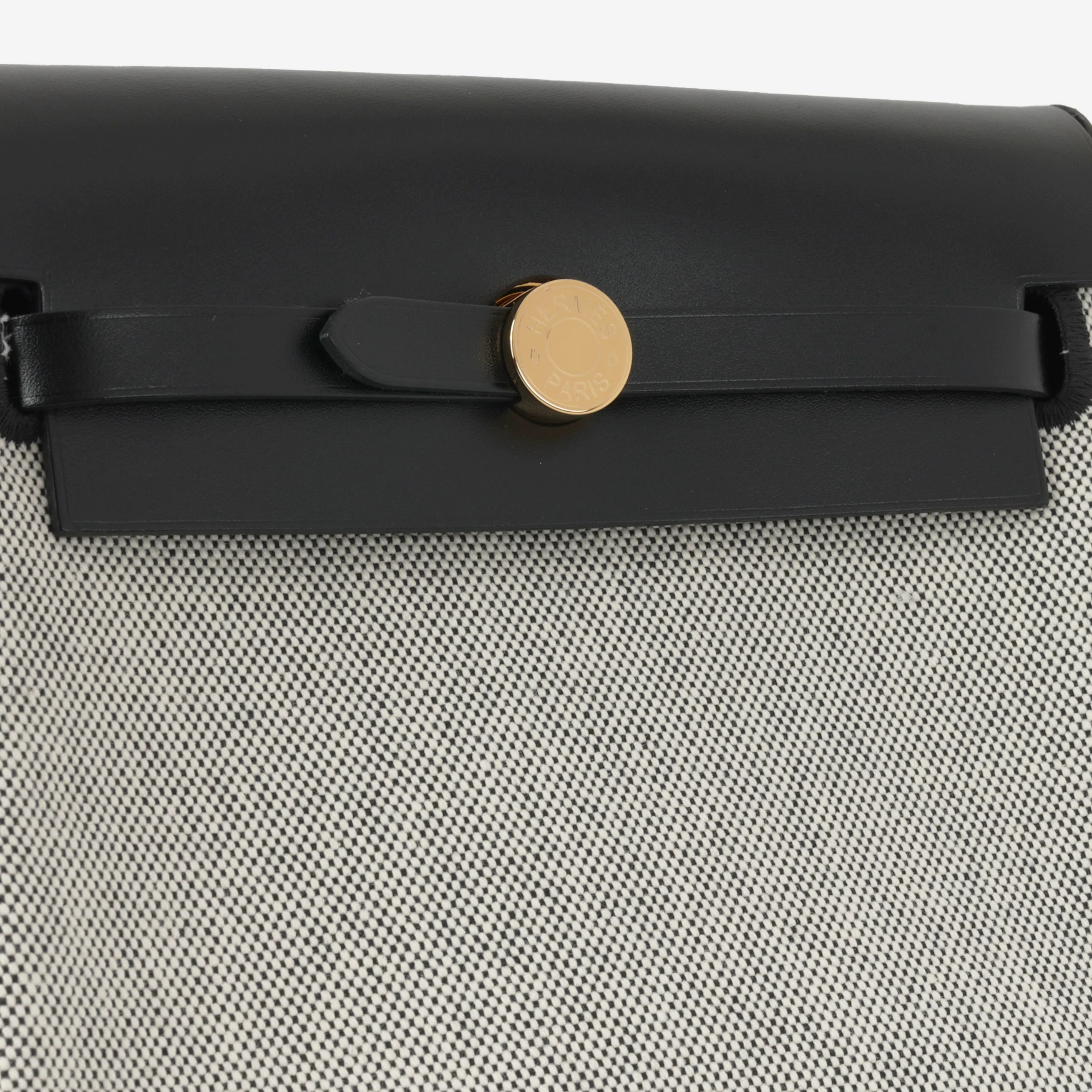 Hermès Mini Herbag 20 - Noir / Ecru Quadrille / Noir Hunter | Gold Hardware - Image 6