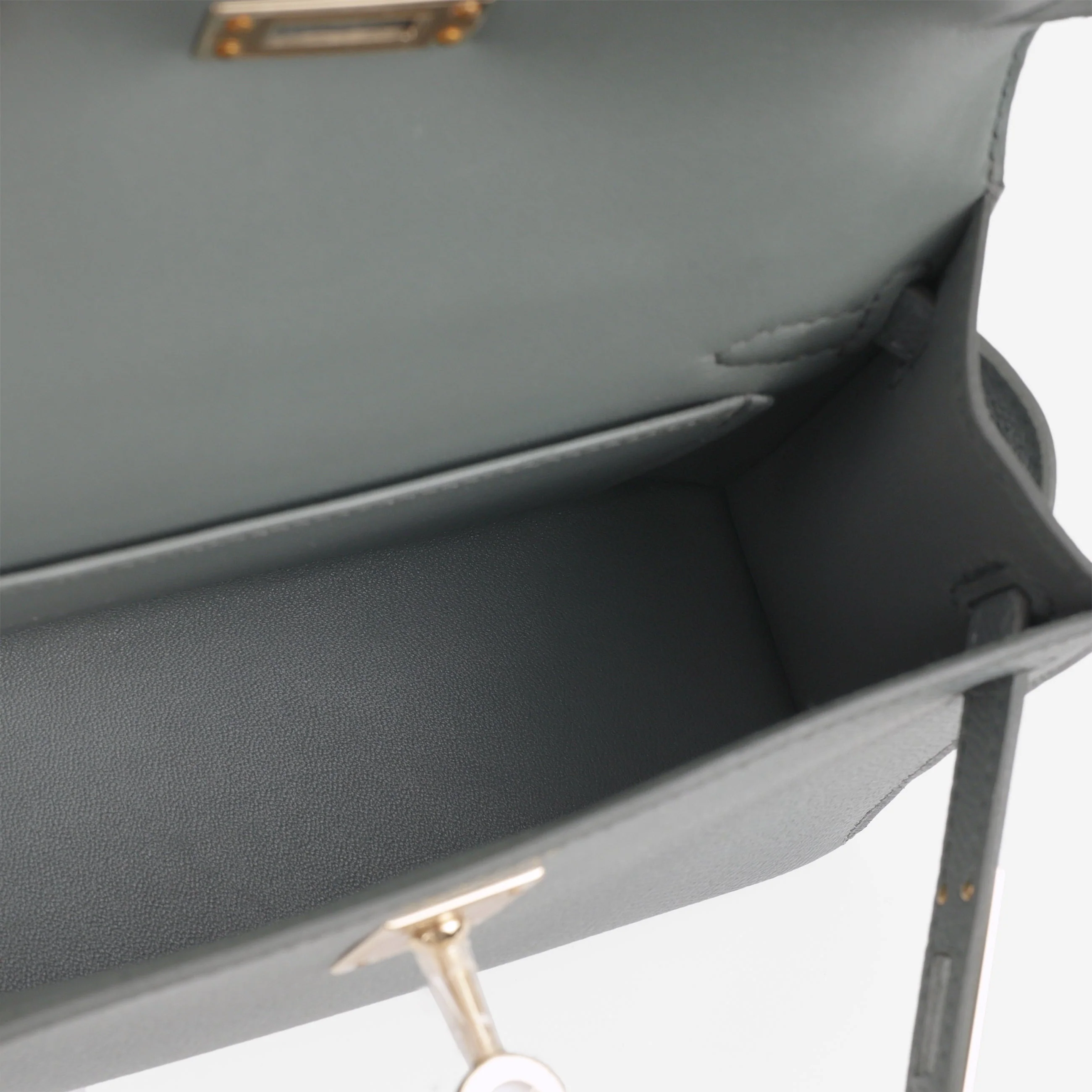 Hermès Mini Kelly - Vert Amande Epsom | Permabrass Hardware - Image 8