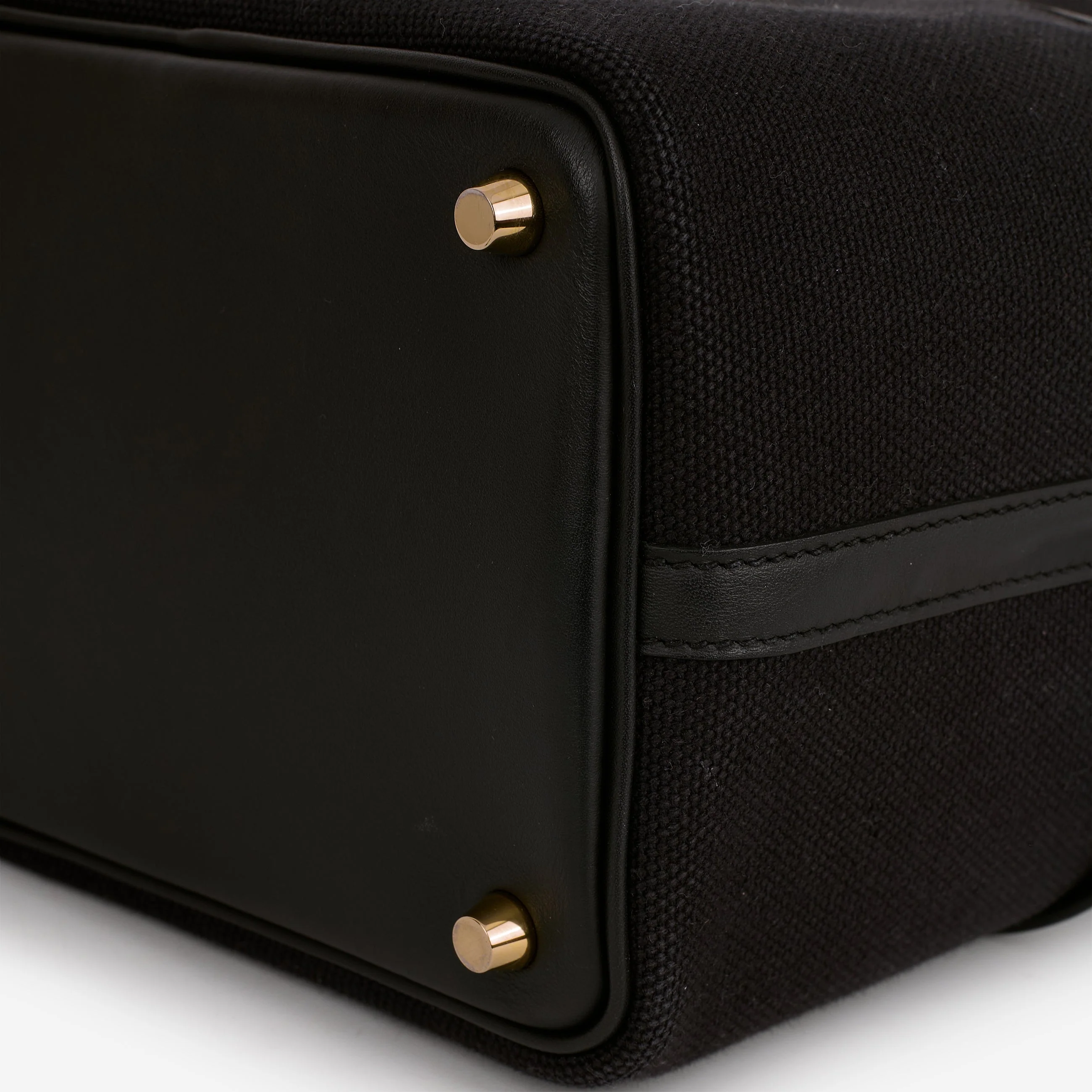 Hermès Picotin 18 Cargo - Noir Canvas / Swift | Gold Hardware - Image 5