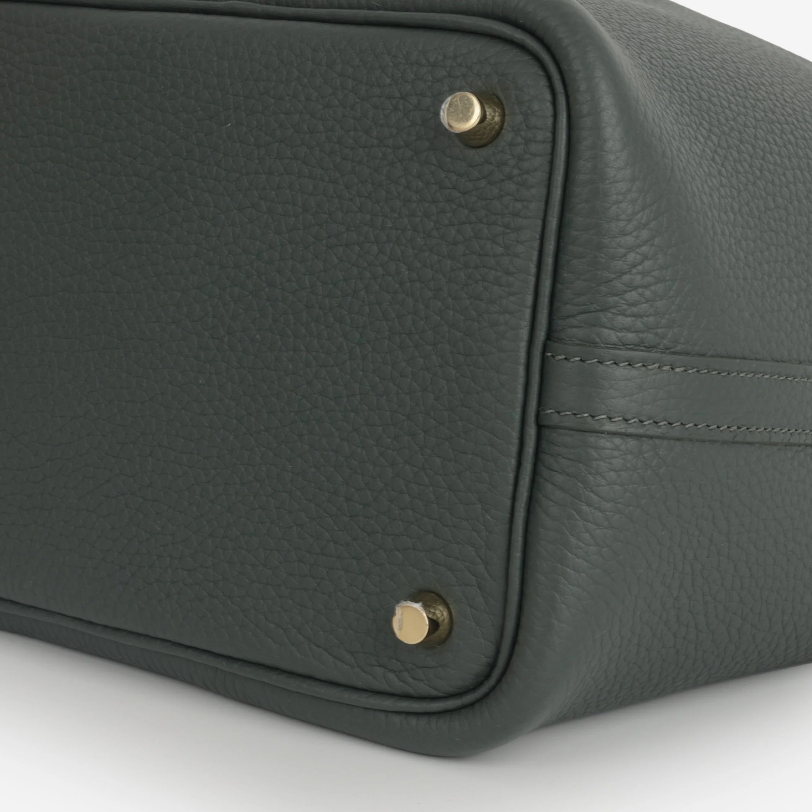 Hermès Picotin 18 - Vert Mangrove Clemence | Gold Hardware - Image 6