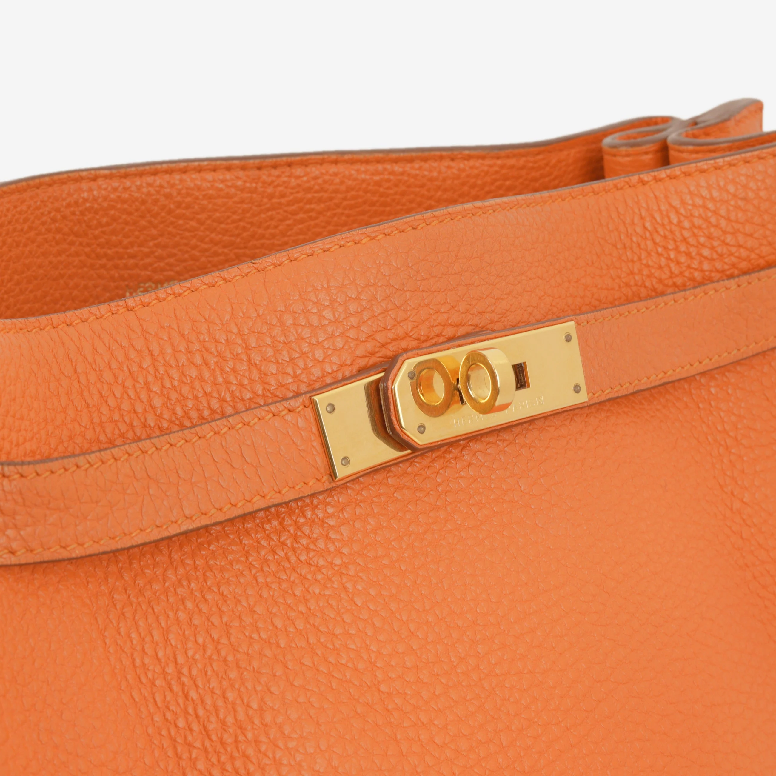 Hermès So Kelly 26 - Orange Togo | Gold Hardware - Image 9