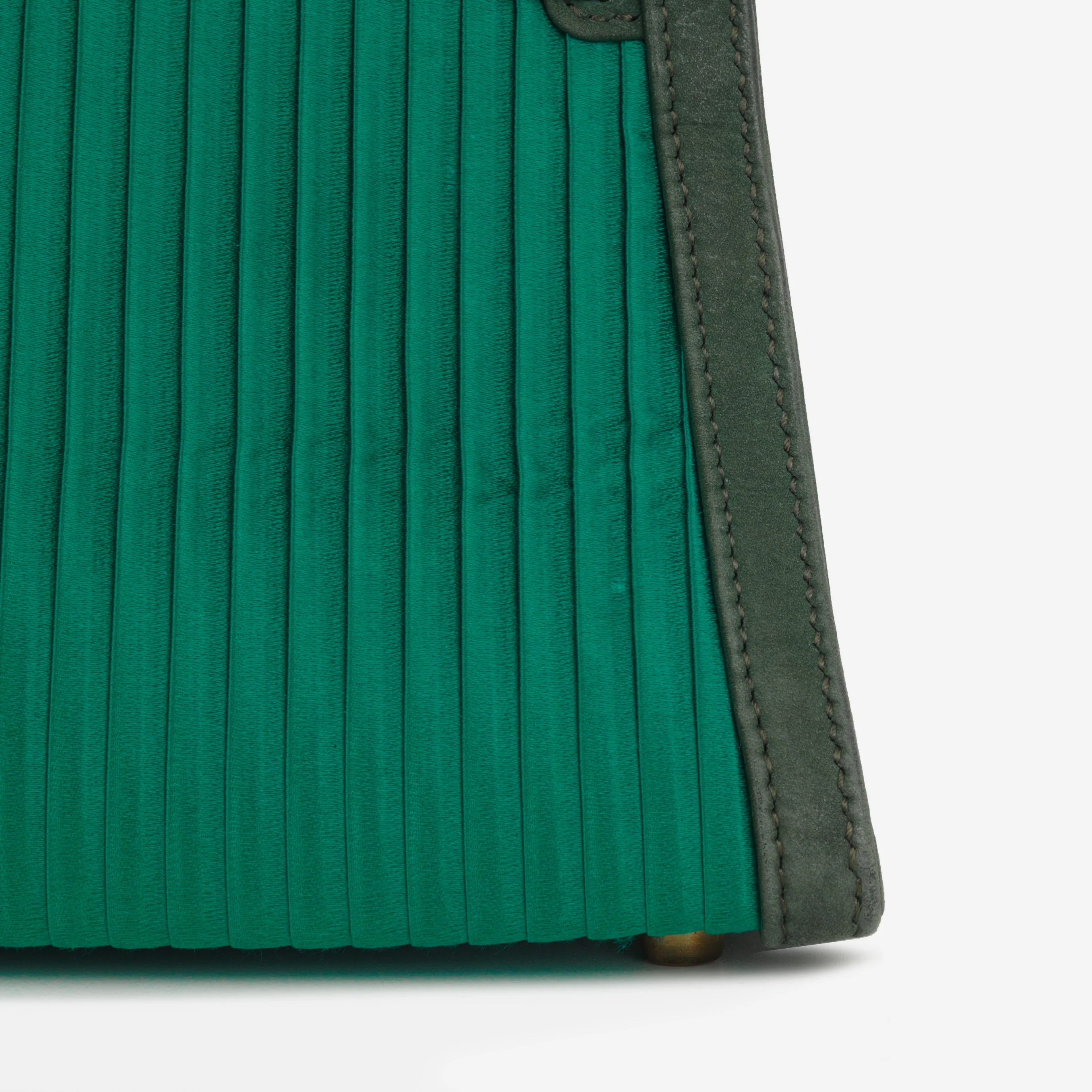 Hermès Vintage Kelly 20 - Malachite Satin/Vert Fonce Veau Velours | Gold Hardware - Image 7