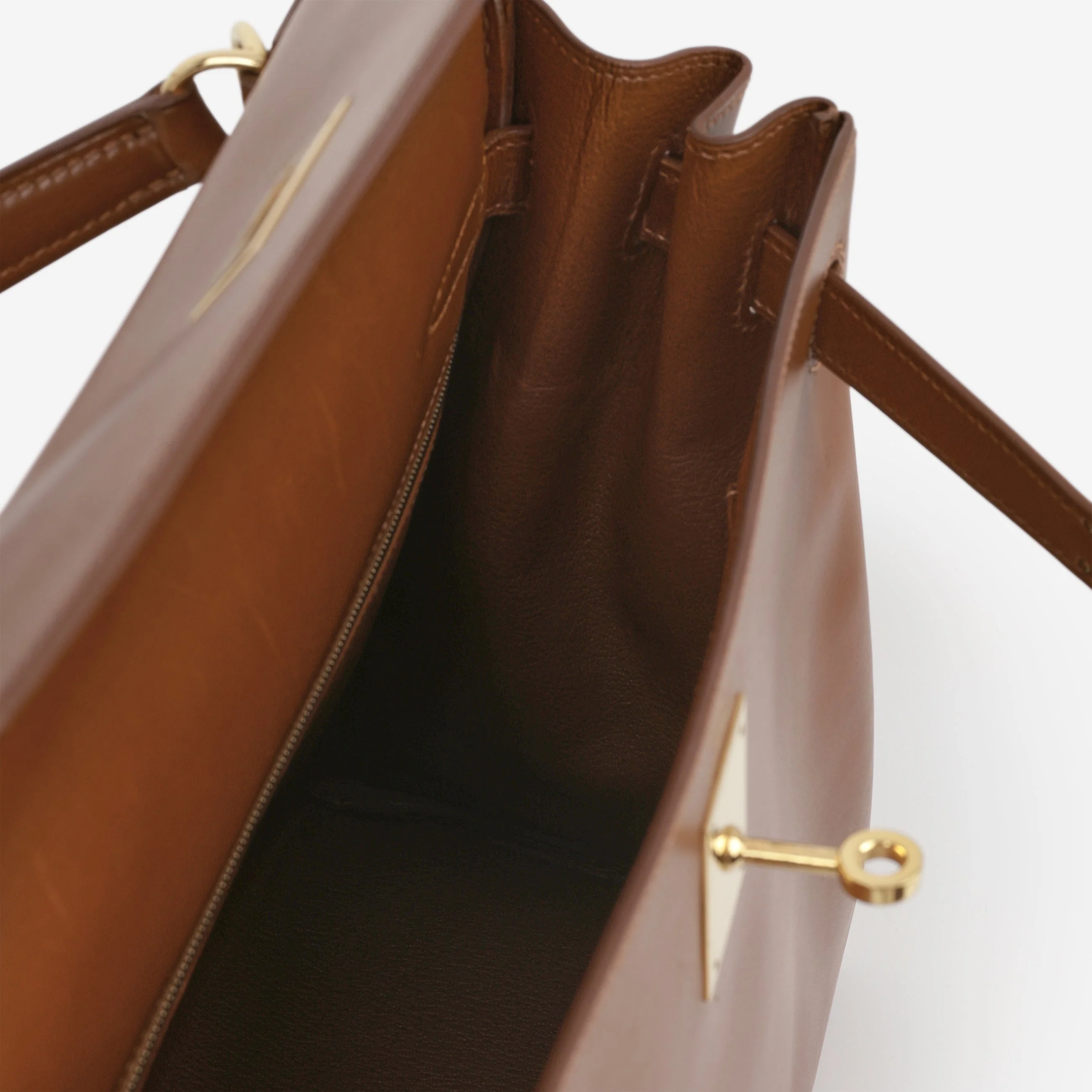 Hermès Vintage Kelly 32 Retourne - Noisette Box Calf | Gold Hardware - Image 8