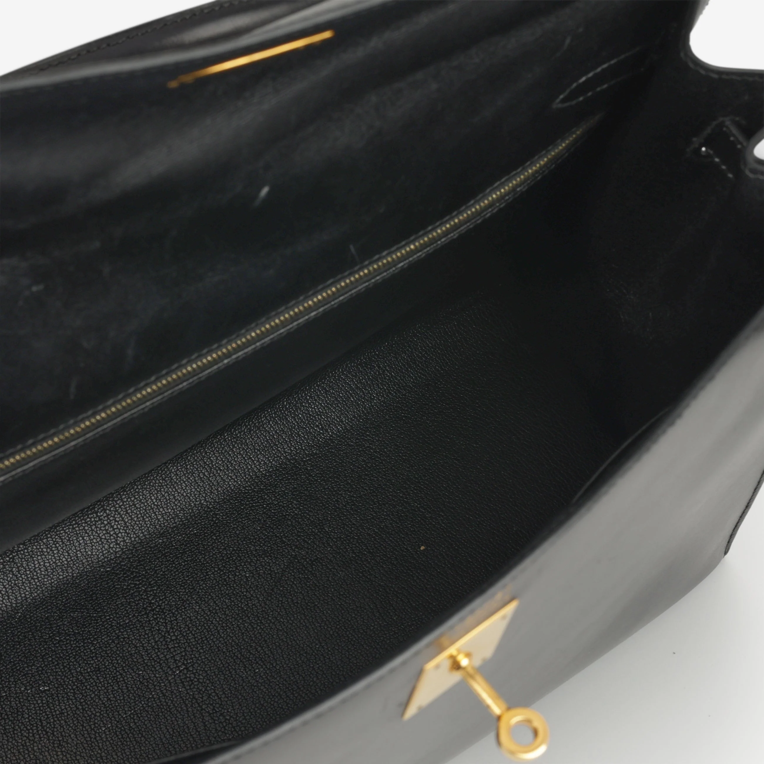 Hermès Vintage Kelly 35 - Black Box Calf | Gold Hardware - Image 14