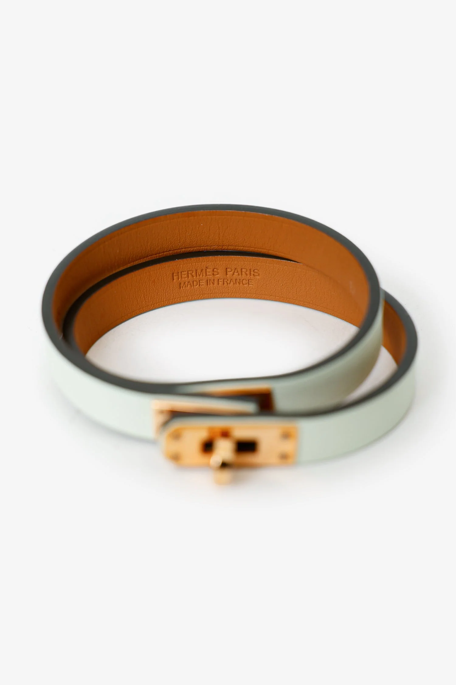 Hermès Light Green Leather Kelly Double Tour Bracelet - Image 2