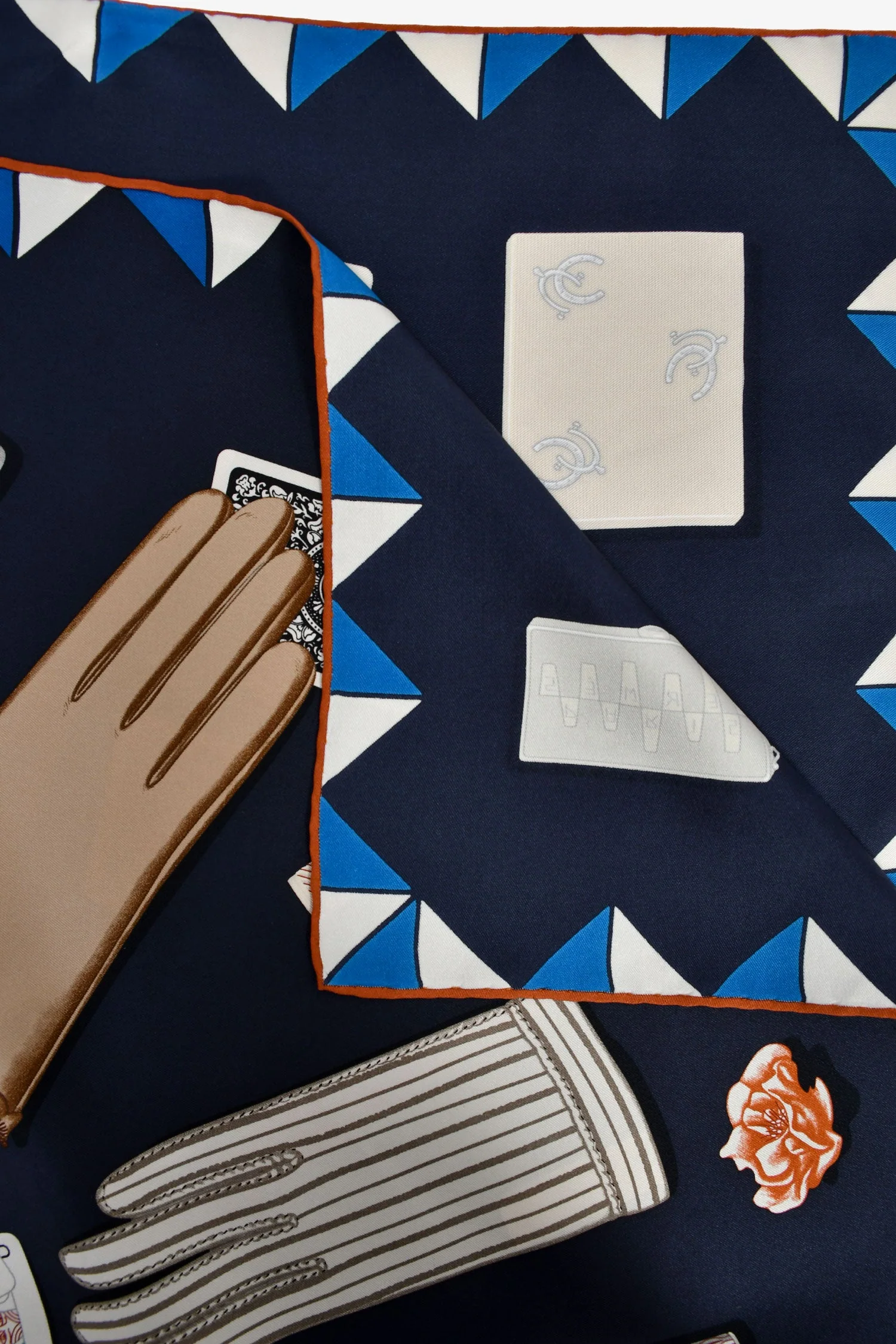 Hermès Navy/Multicoloured Silk 'L'Heure Des Gants' Scarf 90 - Image 4