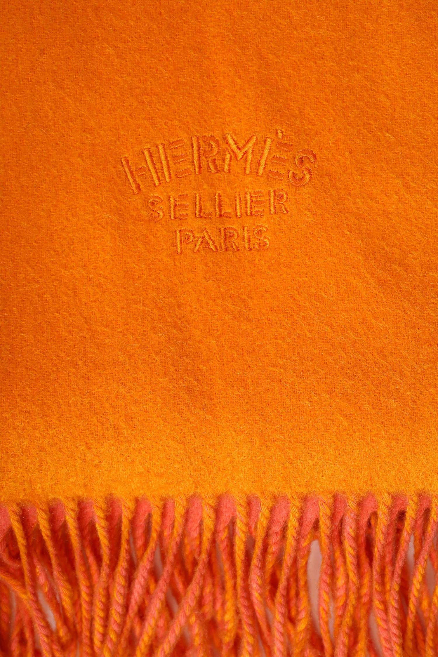 Hermés Orange/Pink Cashmere Double Face Stole - Image 2