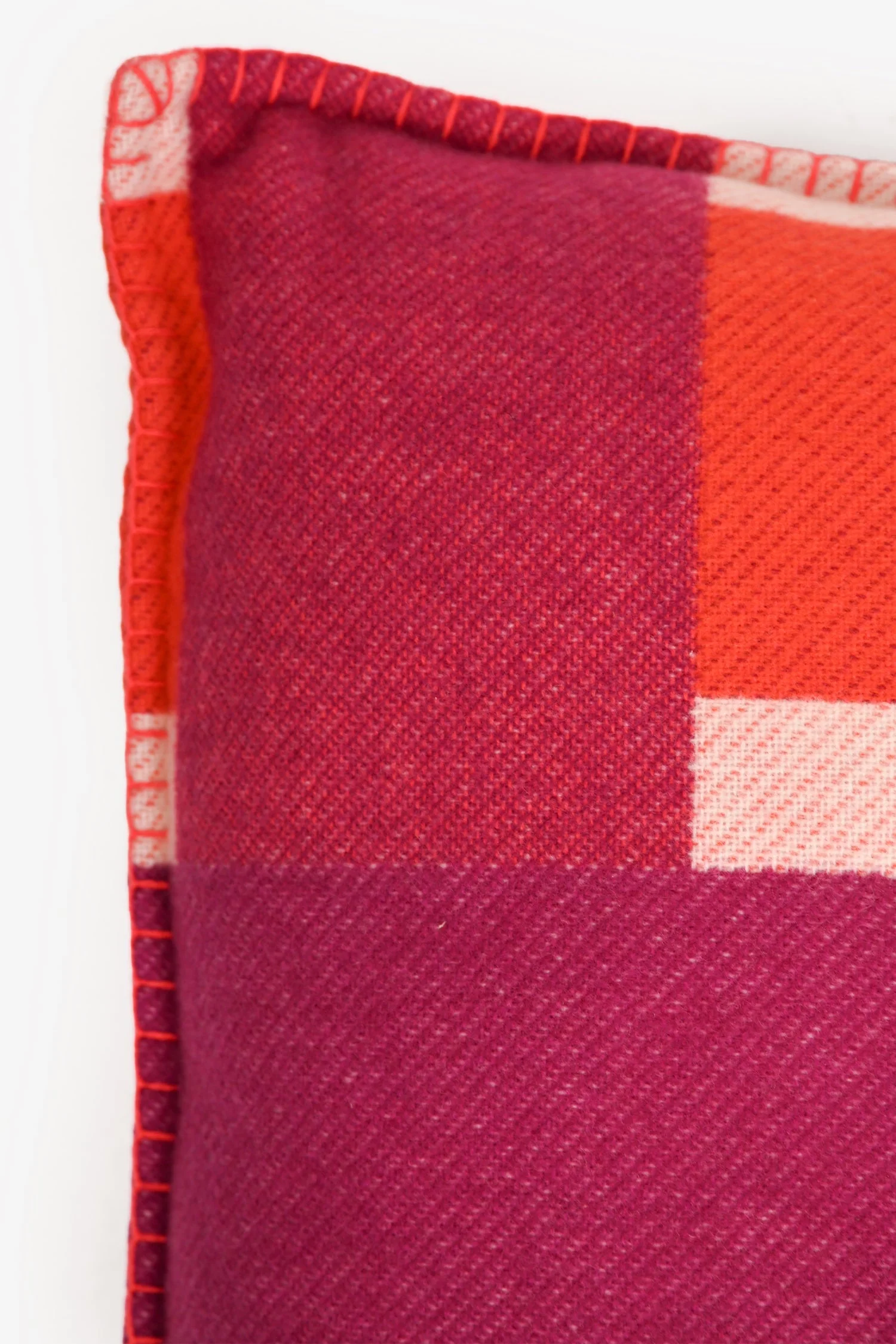 Hermès Orange/Purple Wool/Cashmere Colour Block Pillow 50cm - Image 4