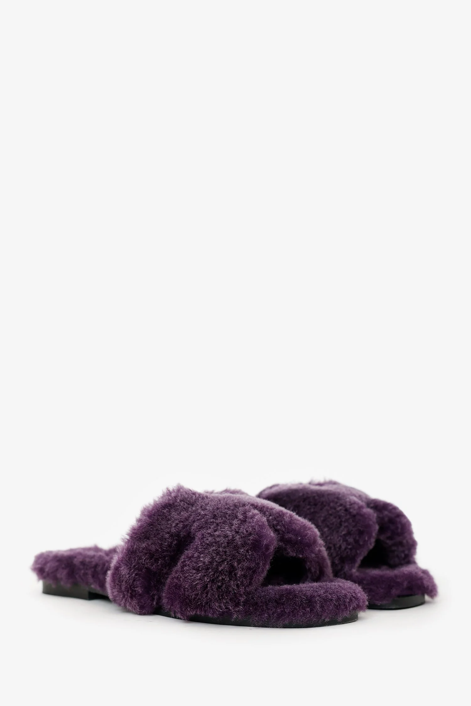 Hermès Purple Shearling 'Oran' Sandals Size 34 - Image 2