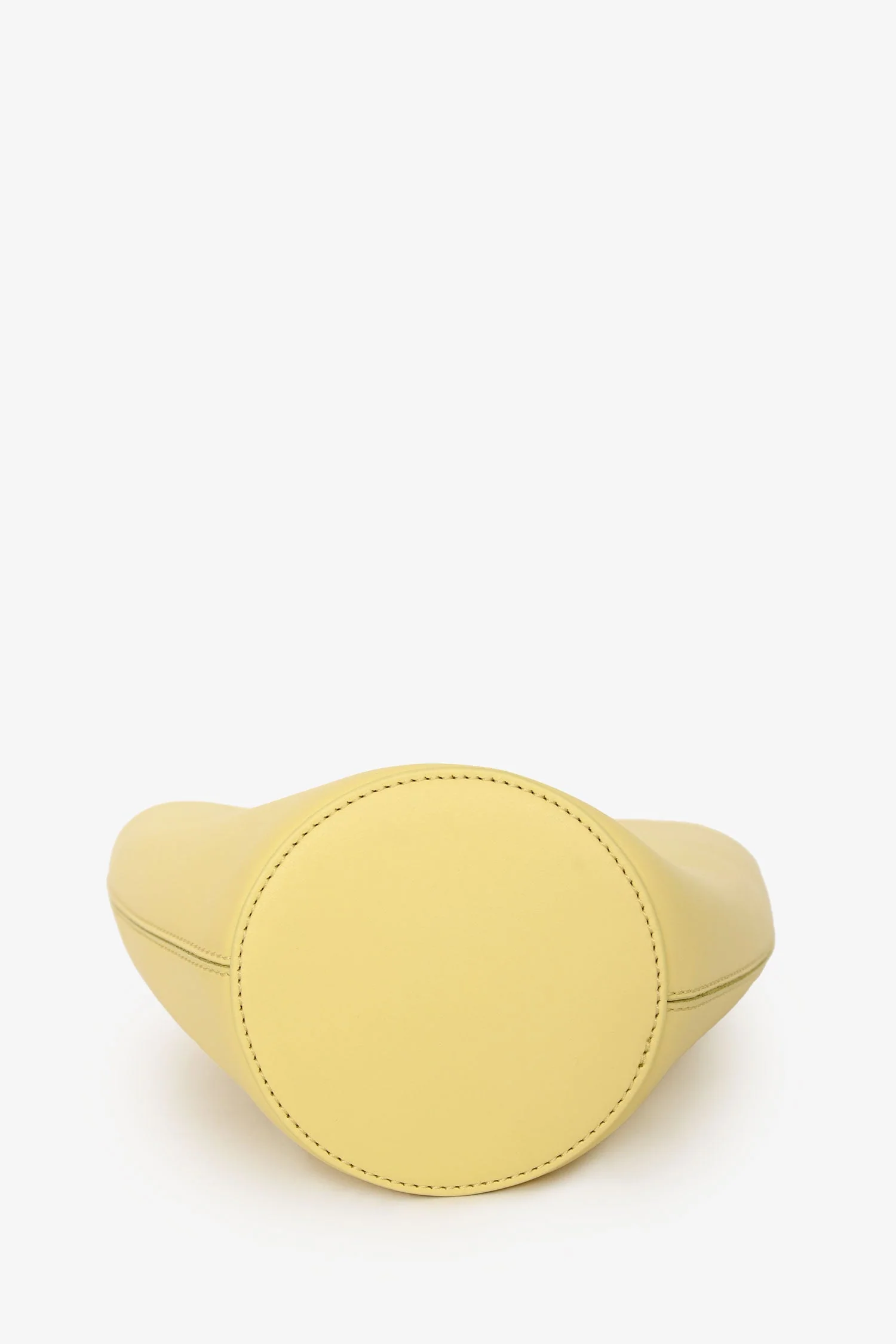 Jacquemus Light Yellow Leather Le Petit Bambola Bucket Bag with Strap - Image 5