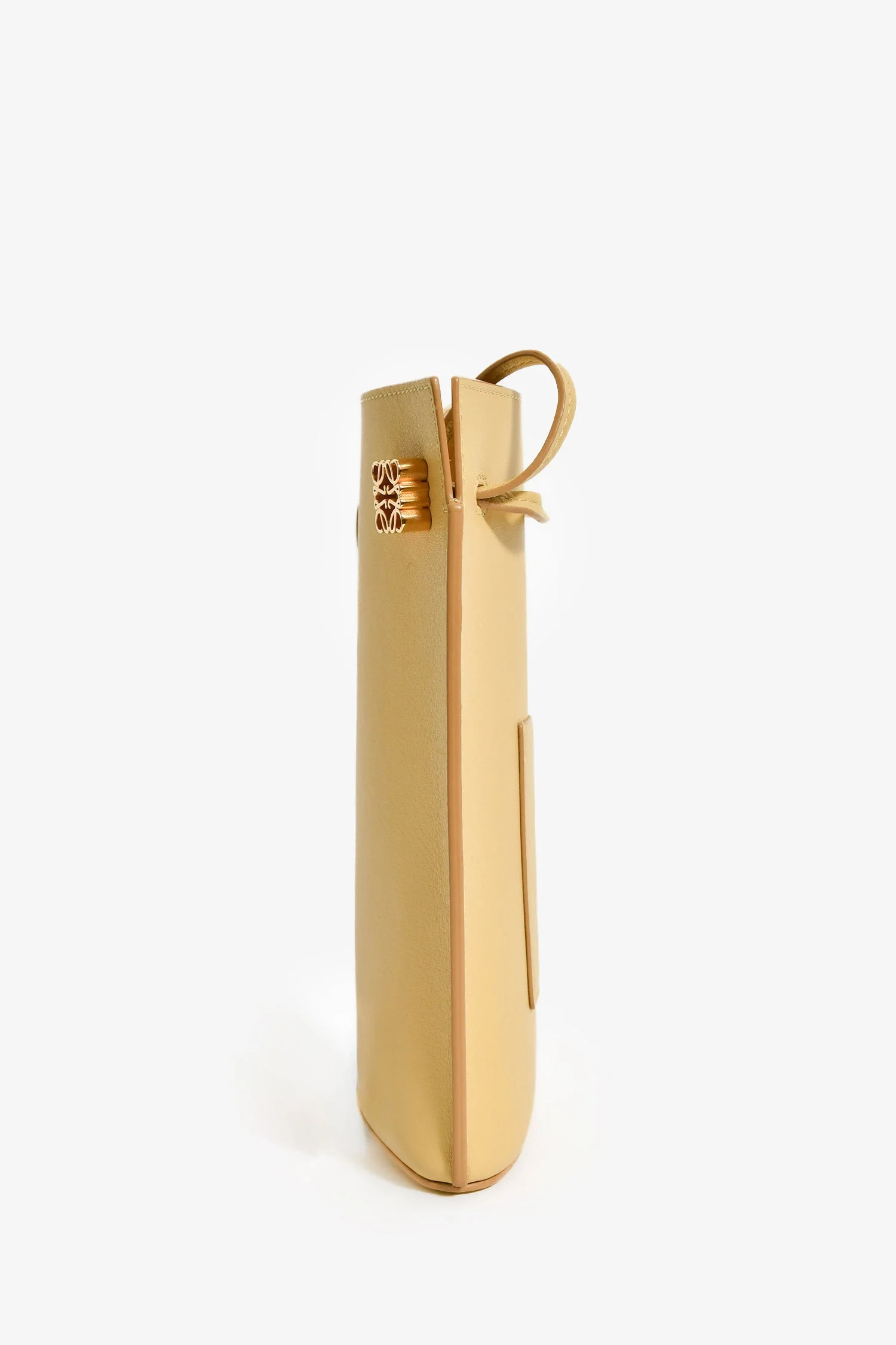 Loewe Beige Pebble Leather 'Dice' Crossbody Bag - Image 3