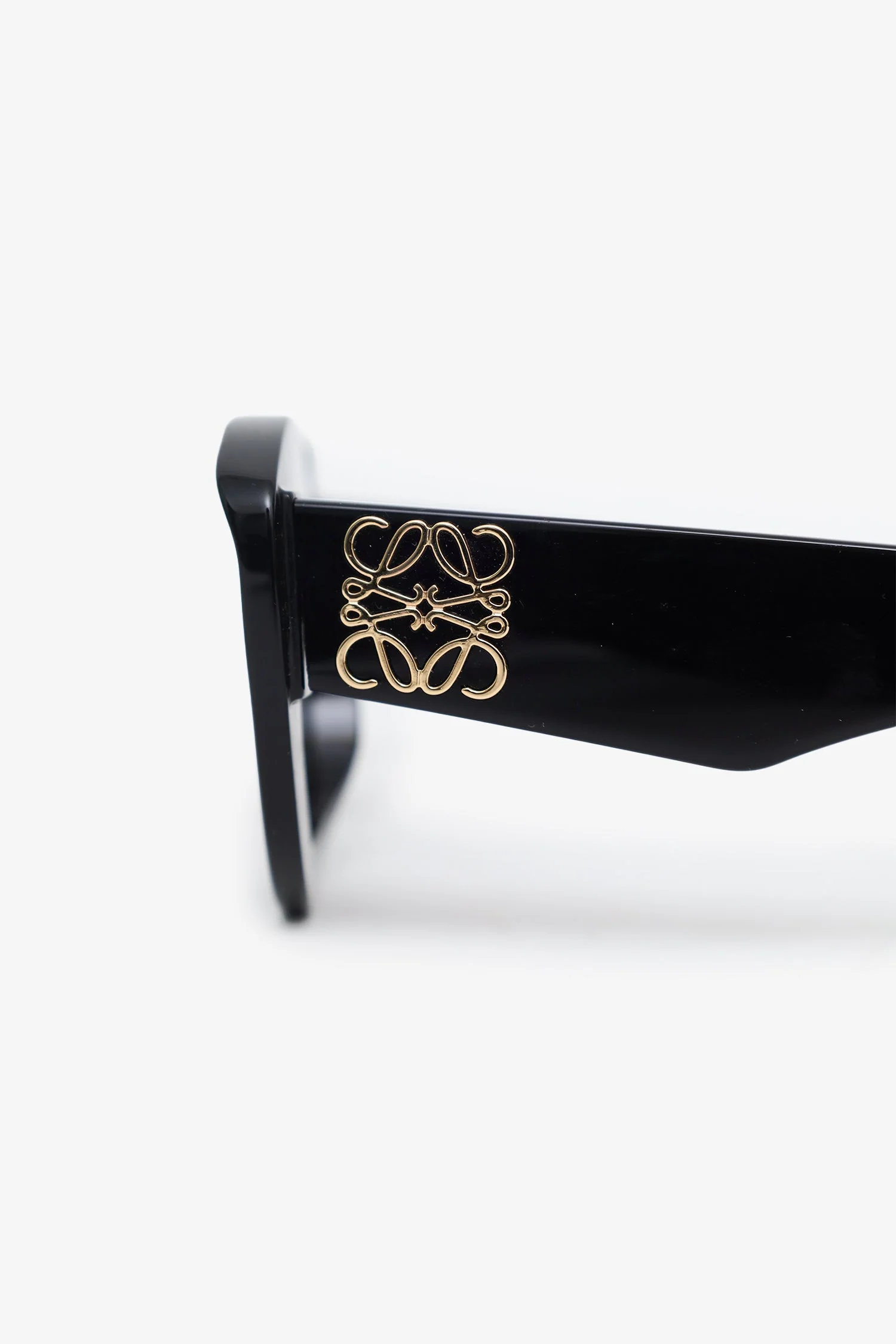 Loewe Black Round Frame Sunglasses - Image 4