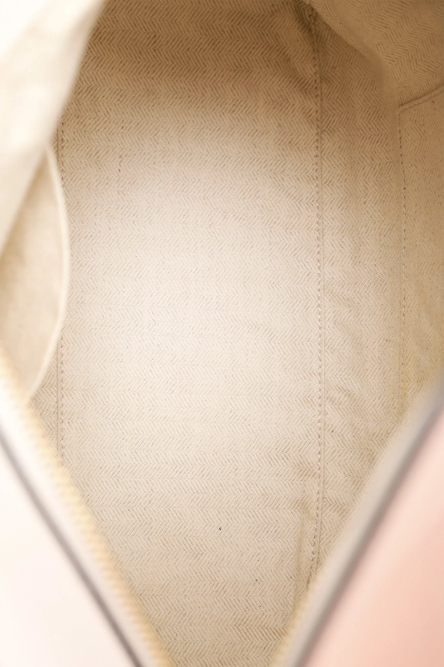 Loewe Mauve Tricolour Calfskin Medium Puzzle Bag - Image 7