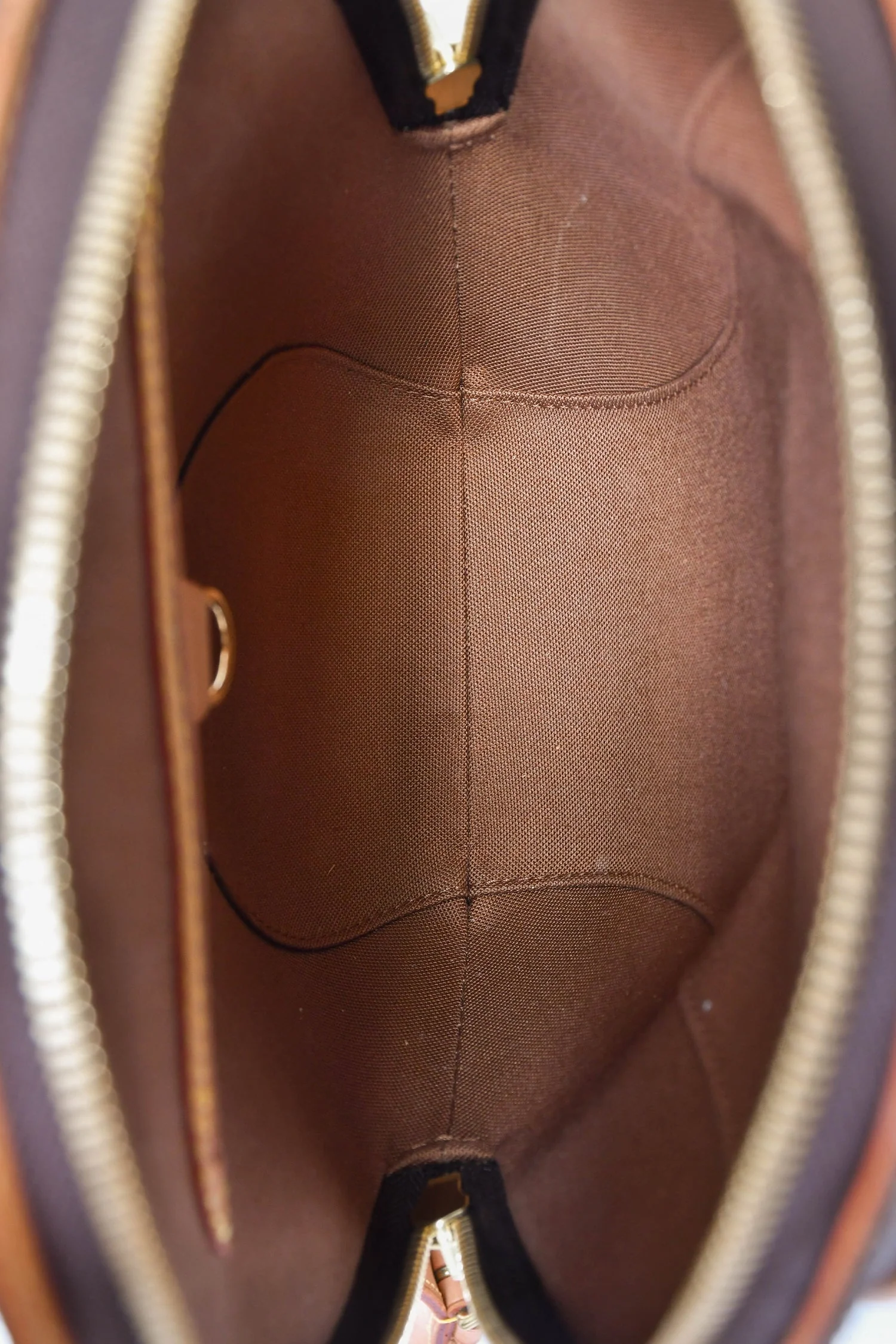 Louis Vuitton 2002 Monogram Canvas Ellipse Backpack - Image 6