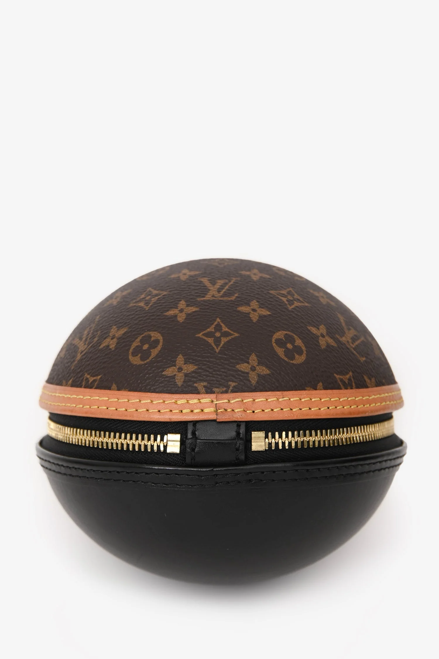 Louis Vuitton 2019 Brown Monogram Egg Top Handle With Strap - Image 5