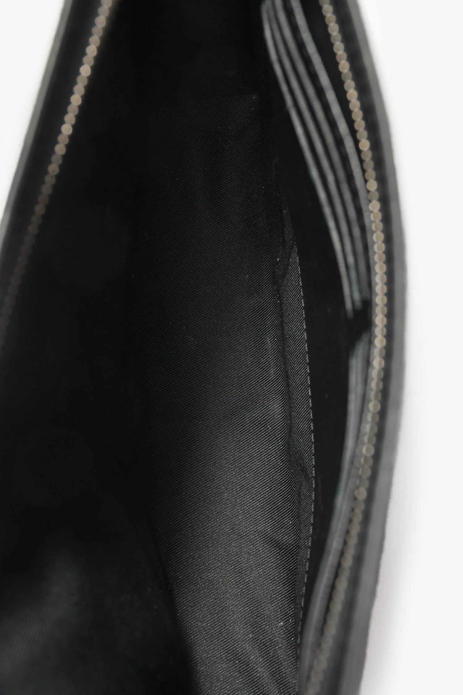 Louis Vuitton 2019 Monogram Eclipse Canvas Pochette Voyage MM - Image 6