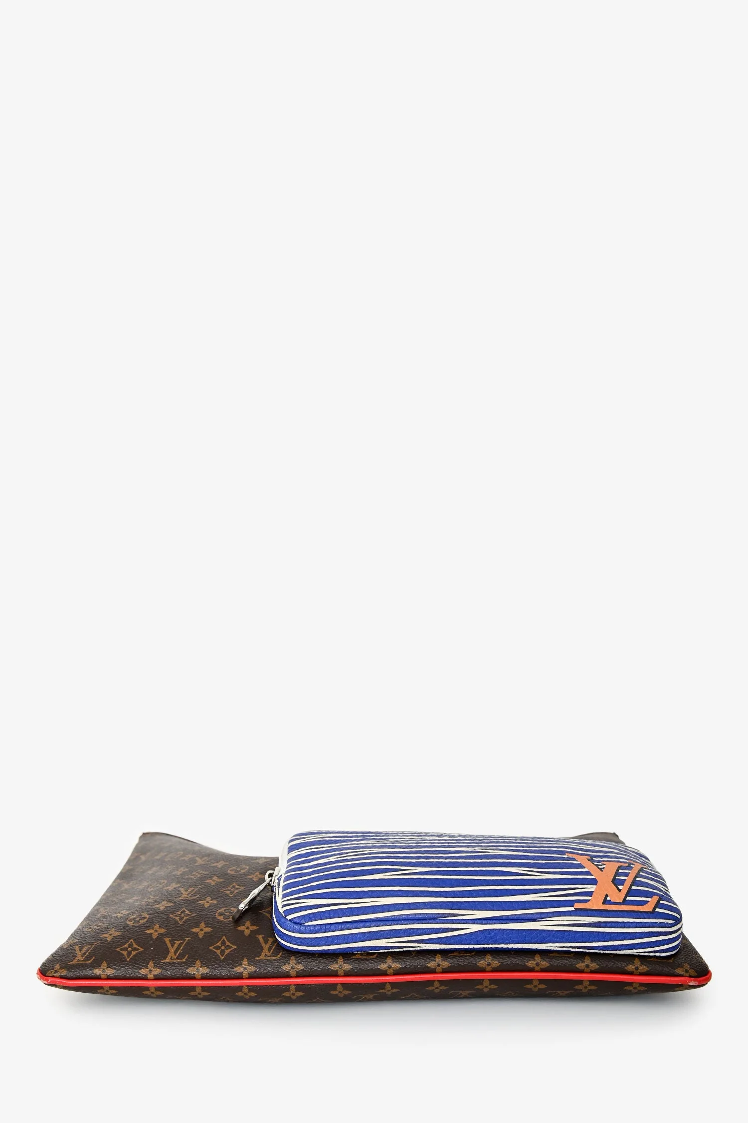 Louis Vuitton 2020 Monogram A4 Multipocket Pochette - Image 5